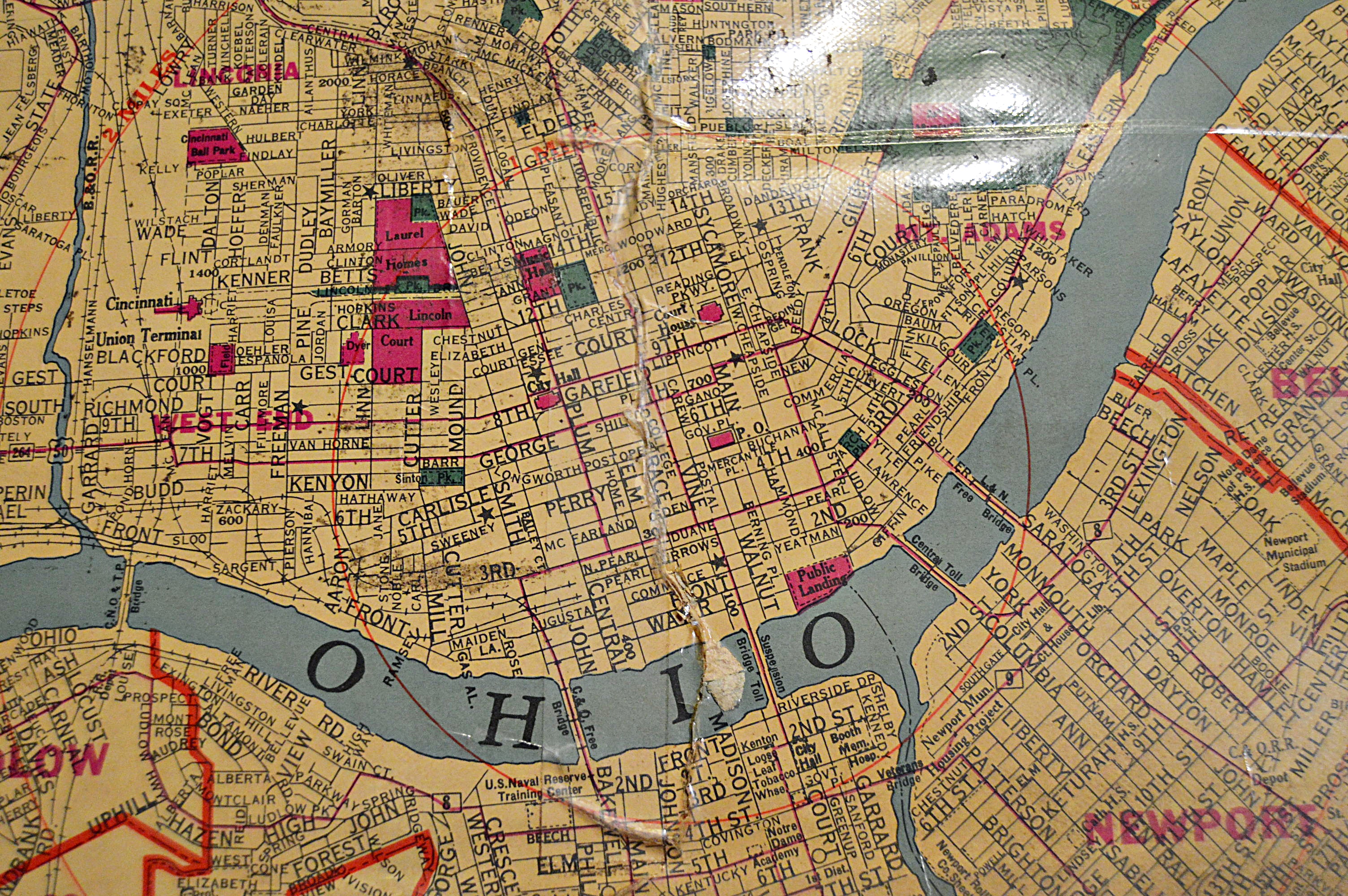 Vintage Greater Cincinnati Hearne Pull-Down Projection Street Map
