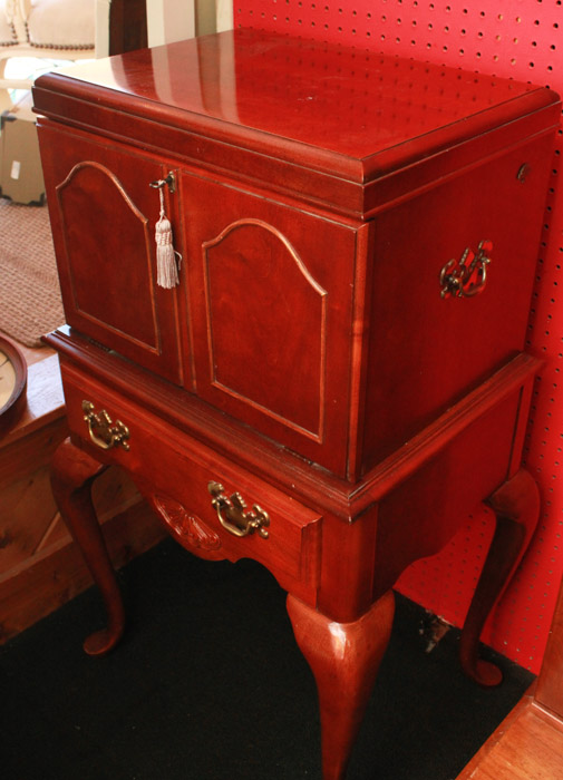 Queen Anne Style Silverware Chest
