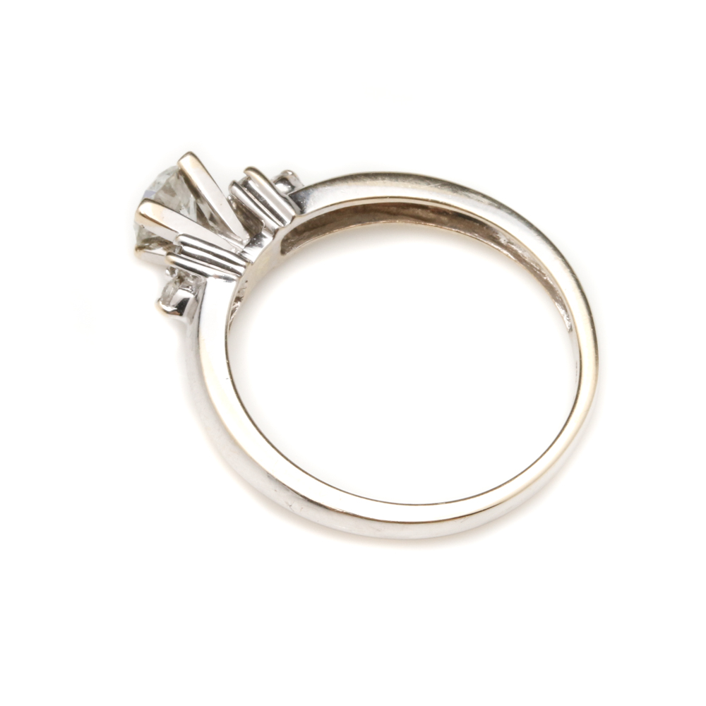 14K White Gold Diamond Ring