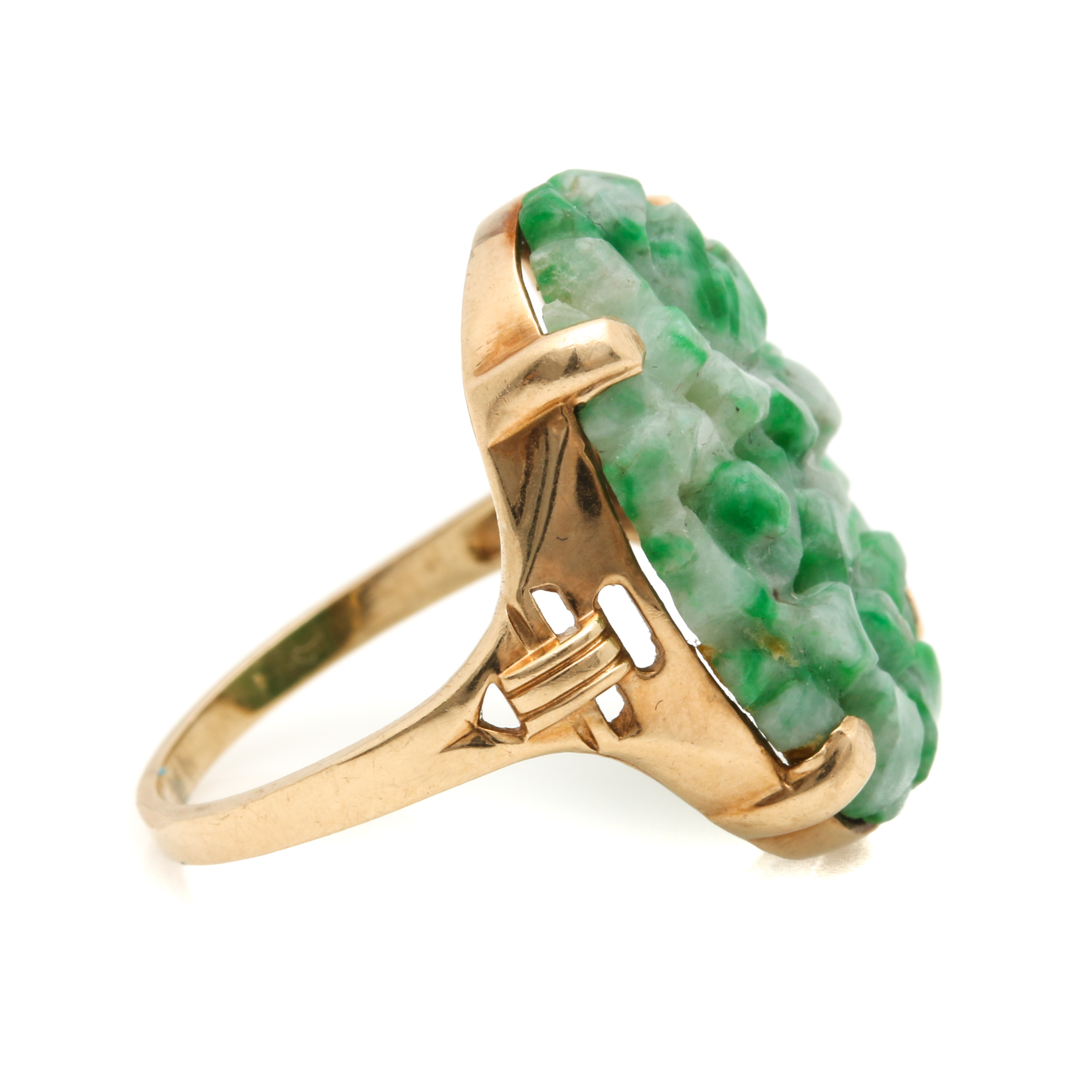 14K Yellow Gold Carved Jadeite Ring