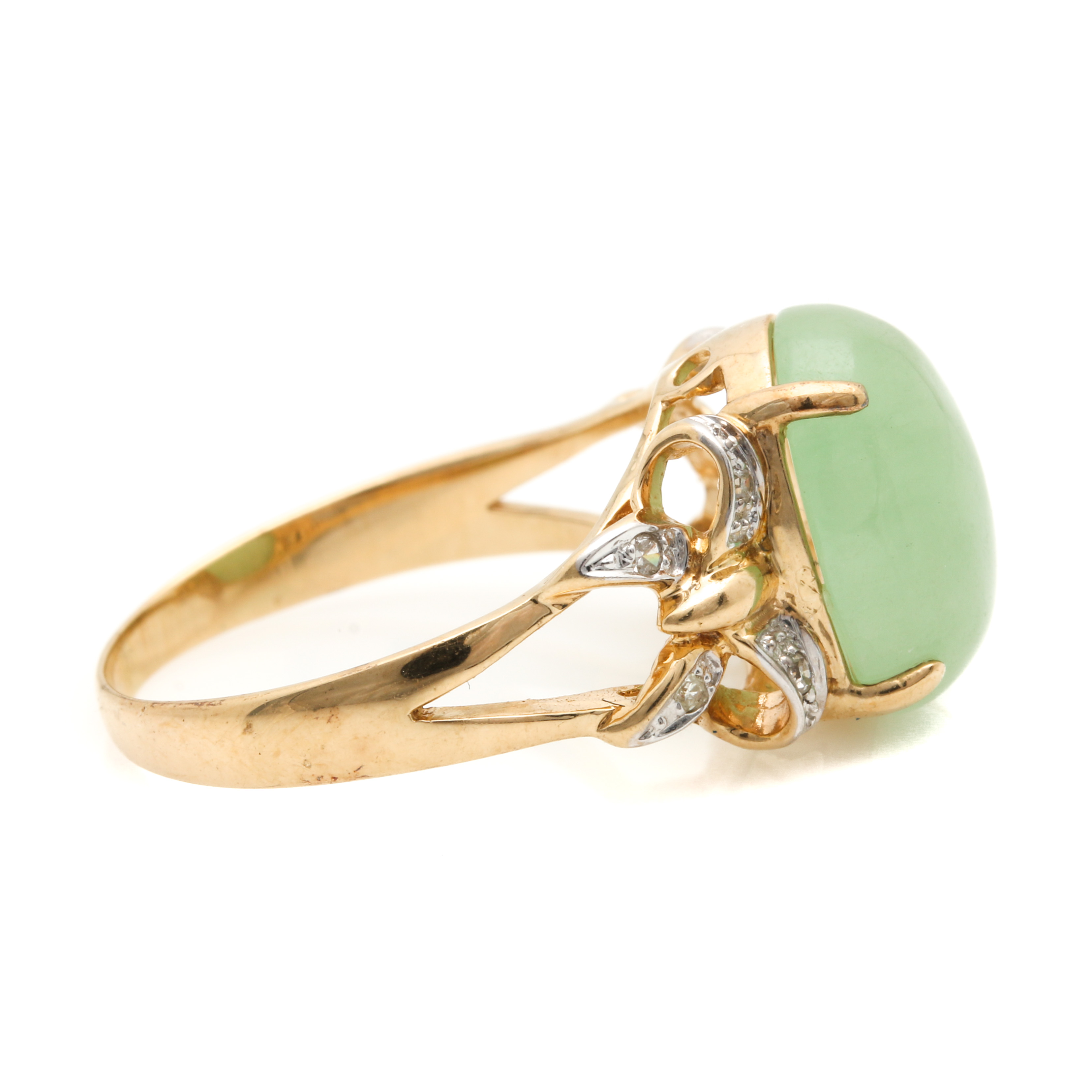 14K Yellow Gold Jadeite and Diamond Ring