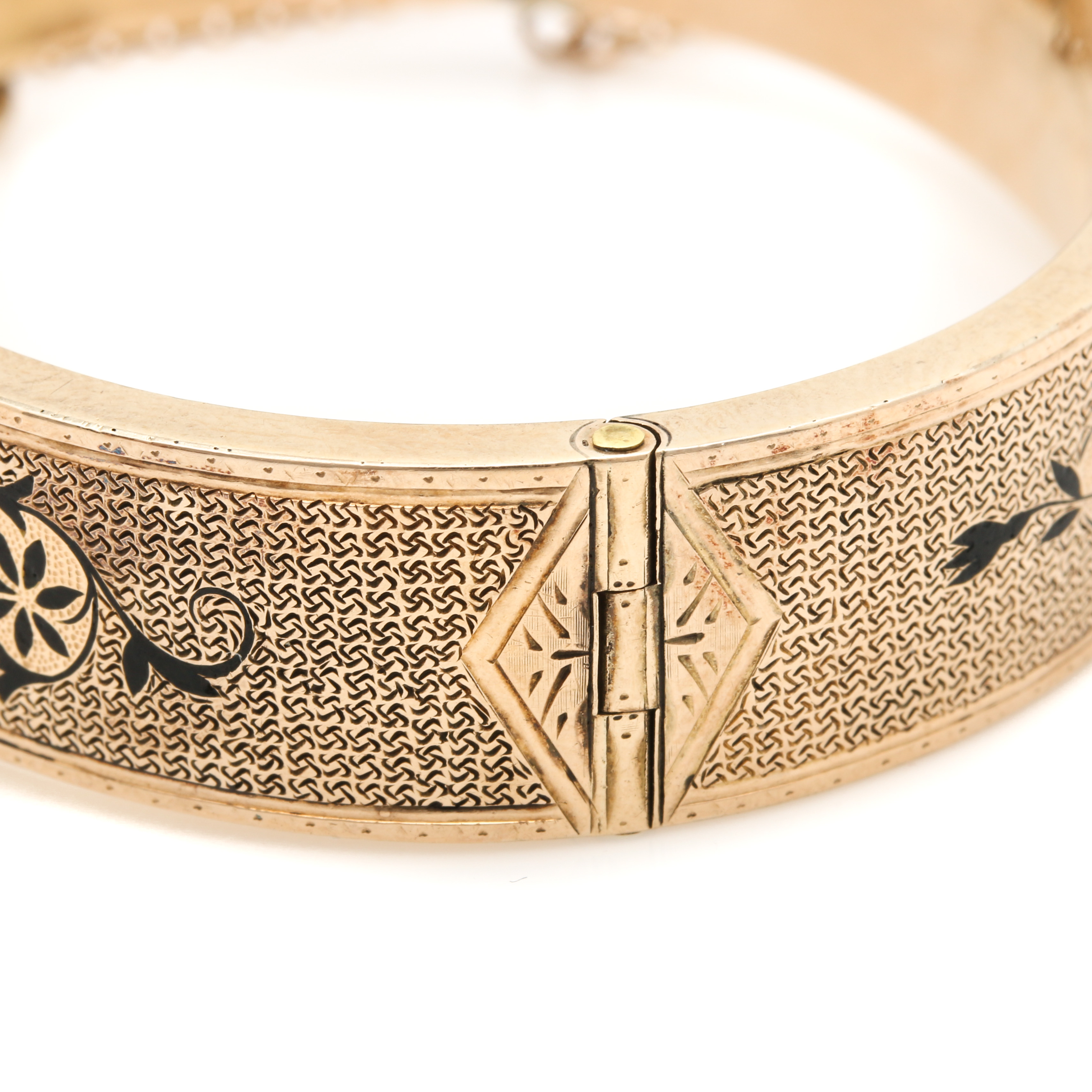 10K Yellow Gold Damascene Hinged Bangle
