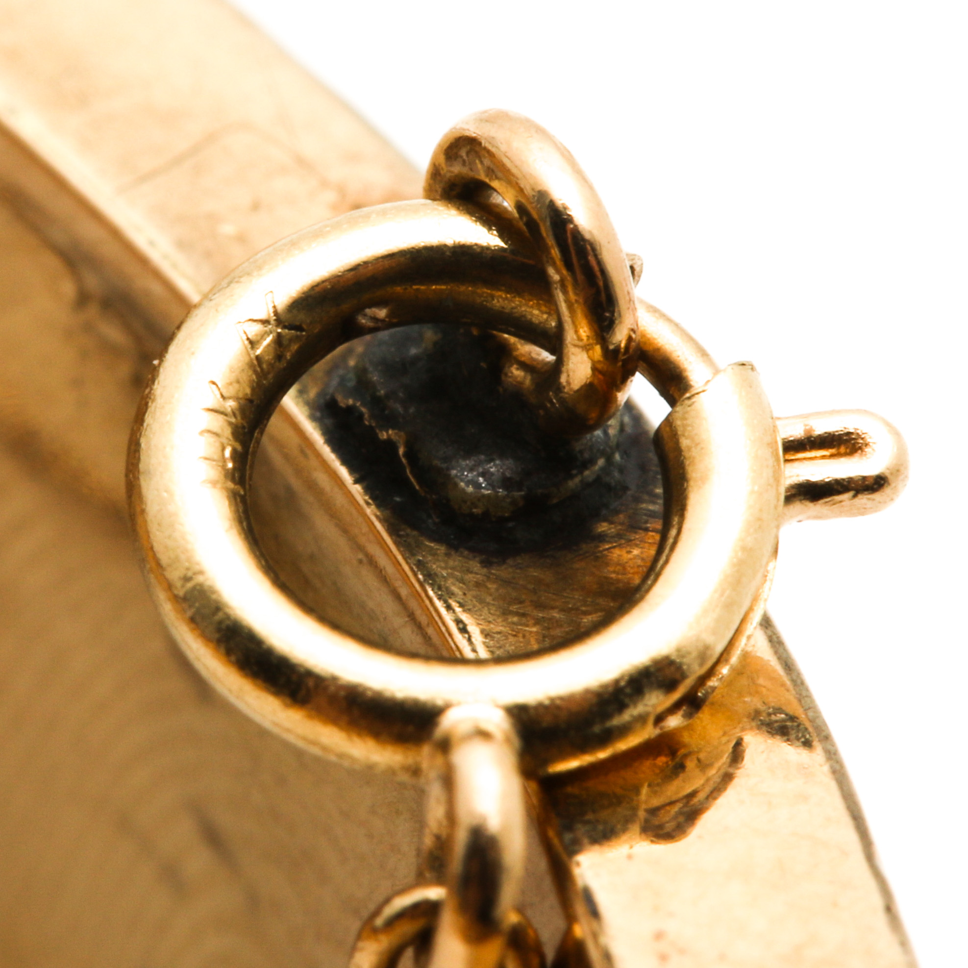 10K Yellow Gold Damascene Hinged Bangle