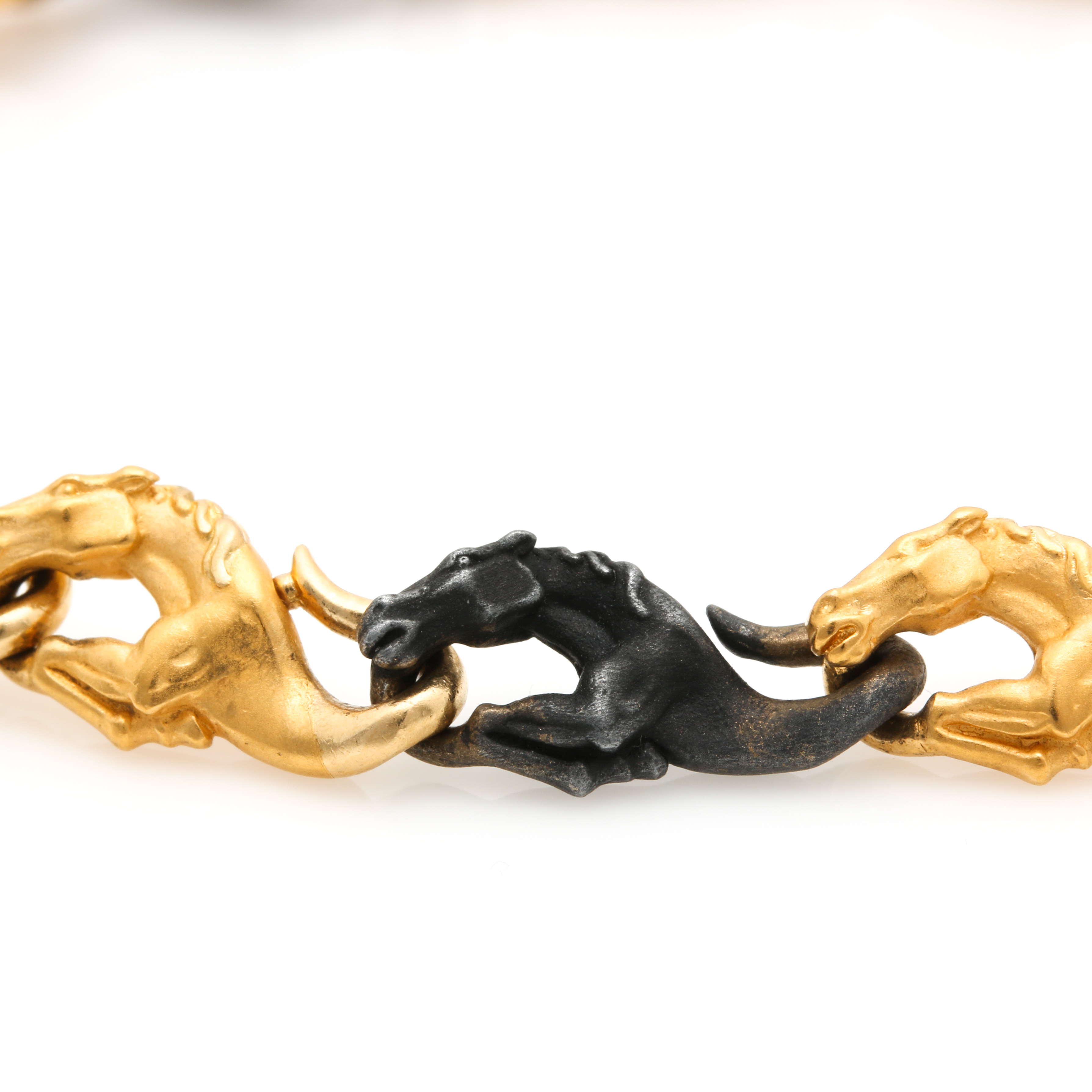 Carrera Y Carrera 18K Yellow Gold Horse Link Bracelet