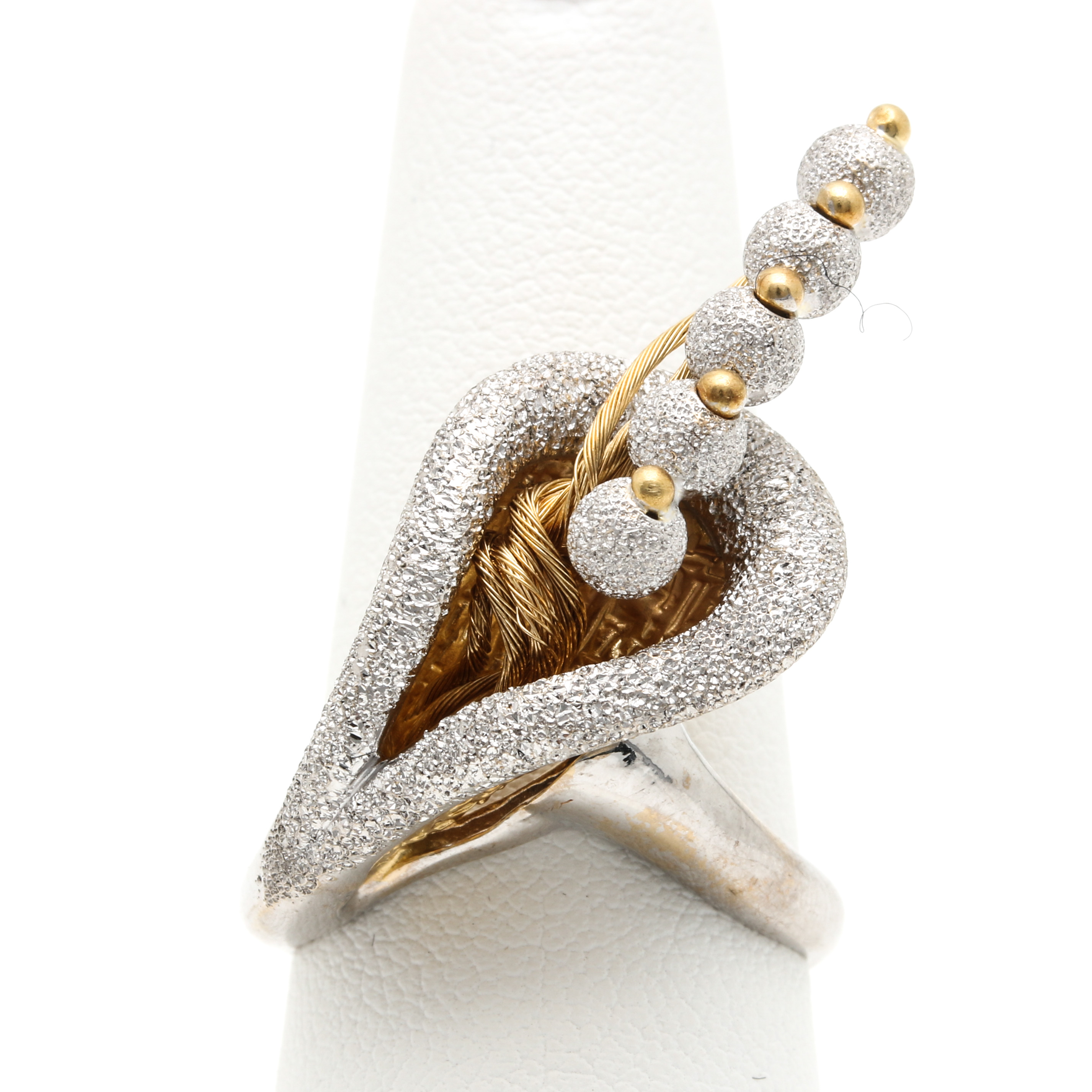 18K White and Yellow Gold Calla Lily Ring