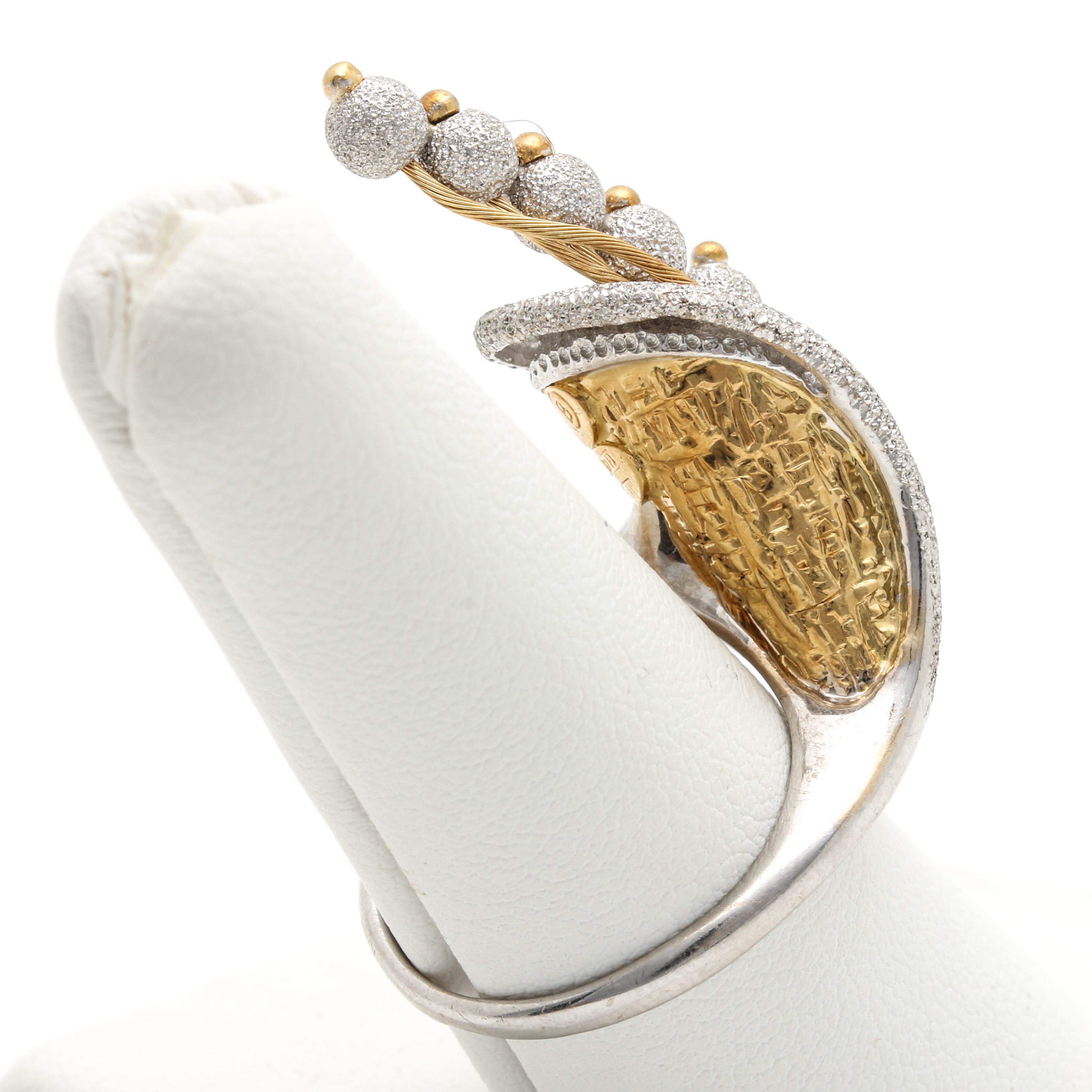 18K White and Yellow Gold Calla Lily Ring