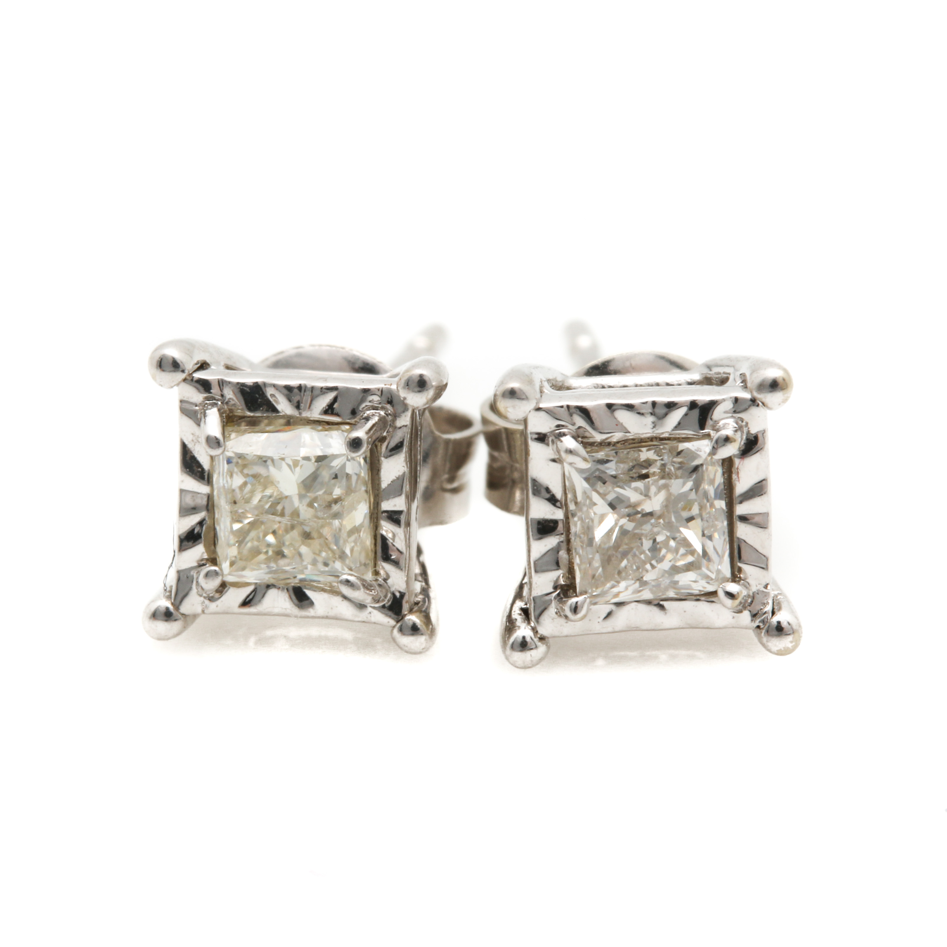 10K White Gold Princess Cut Diamond Earrings