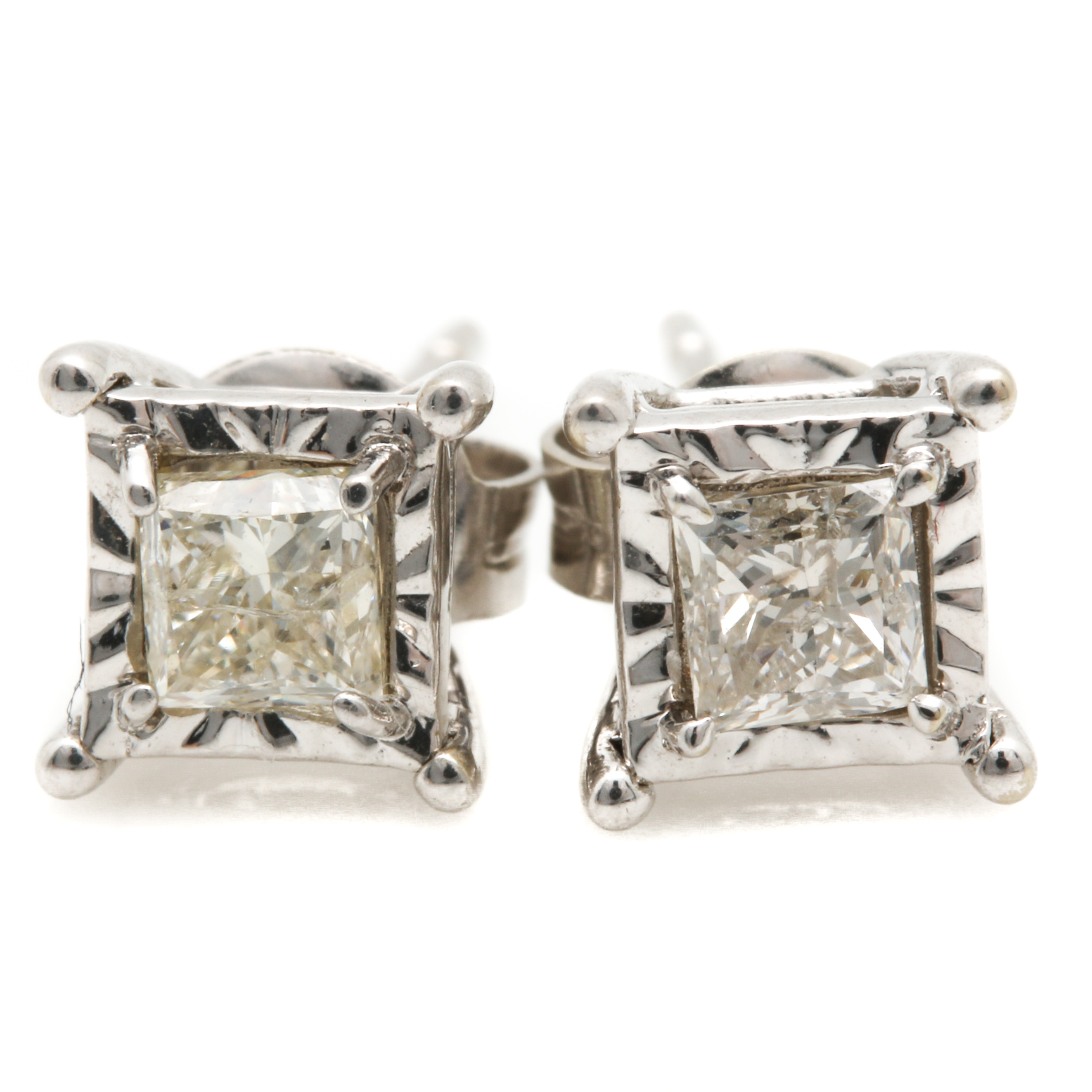 10K White Gold Princess Cut Diamond Earrings