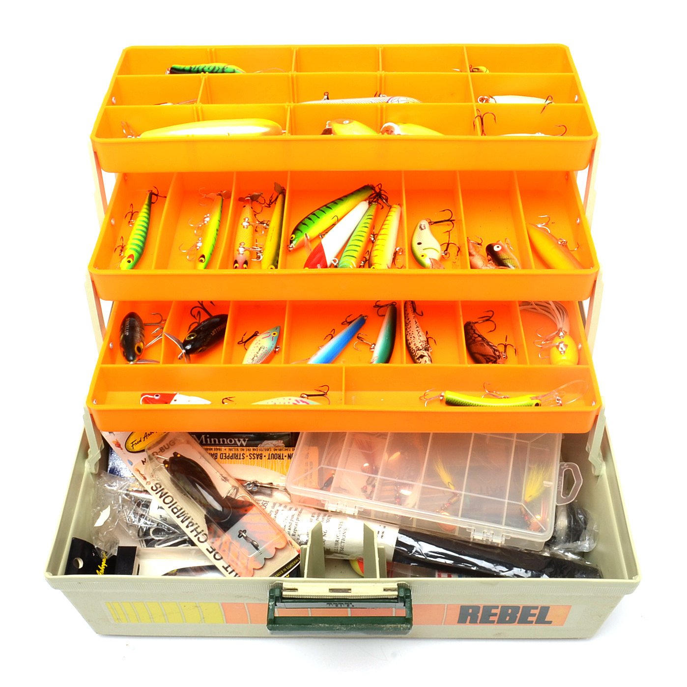 Rebel 600 Tackle Box with Fishing Accesories