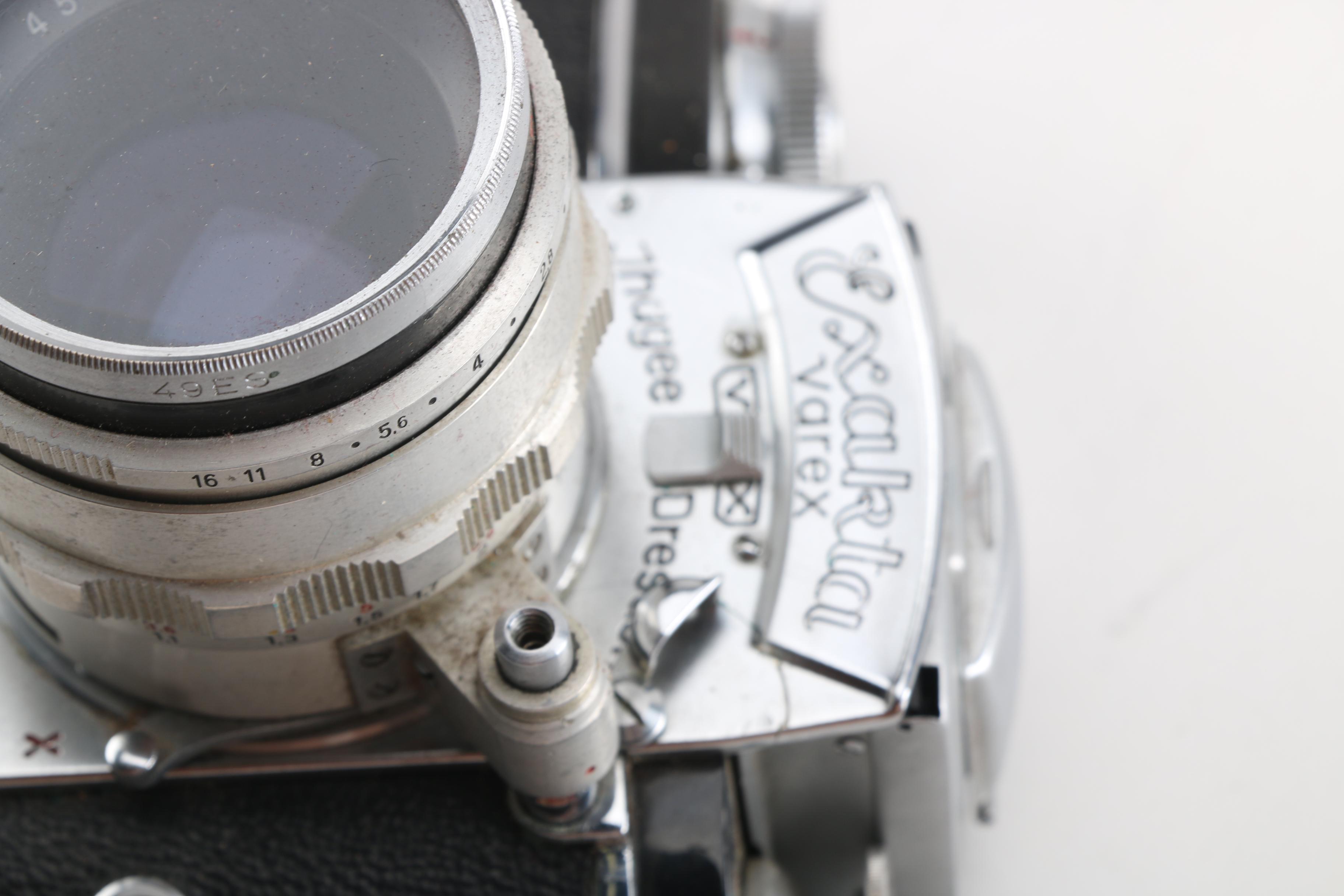 Vintage Exakta Varex Model VX Camera with Accessories