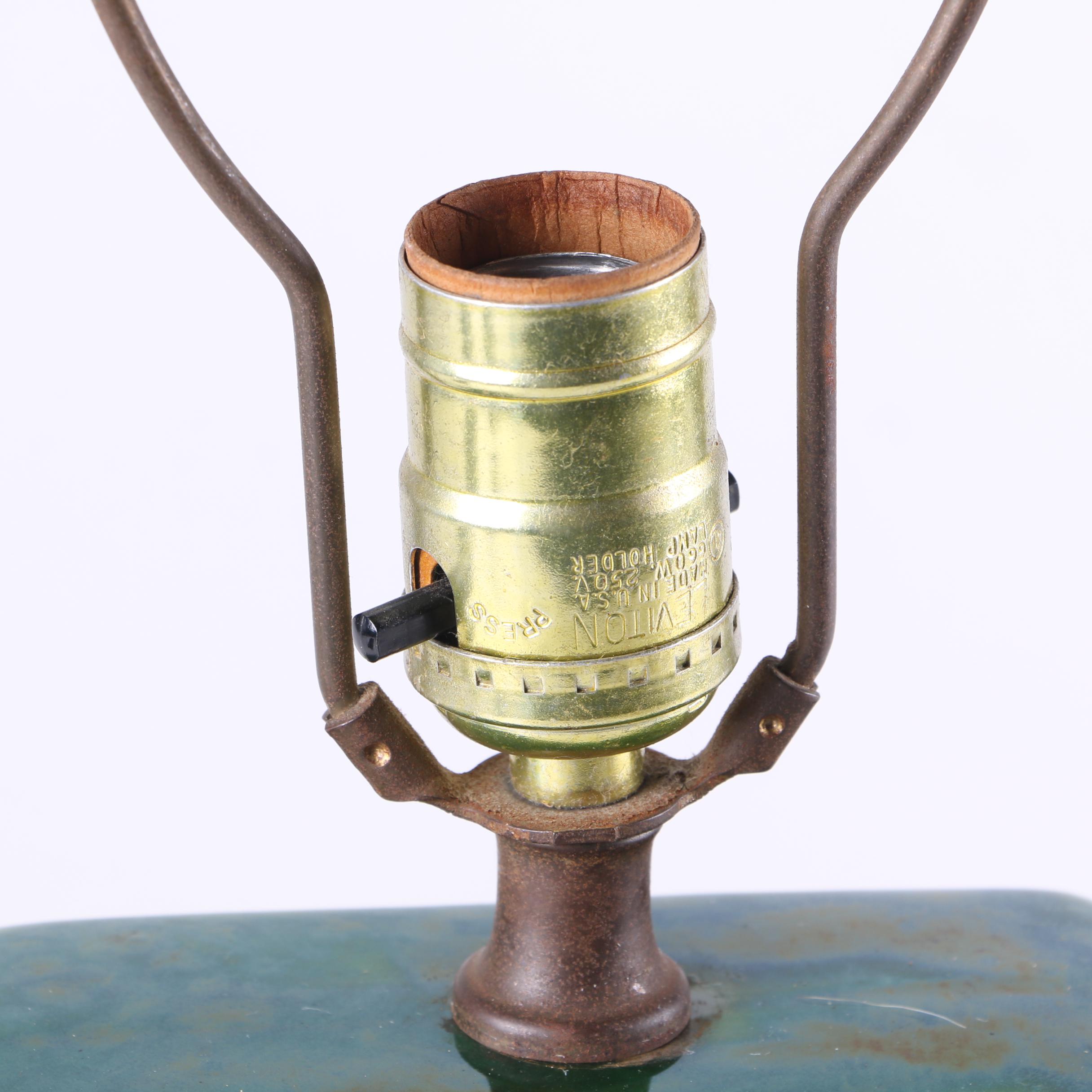 Vintage Mid Century Modern Ceramic Table Lamp