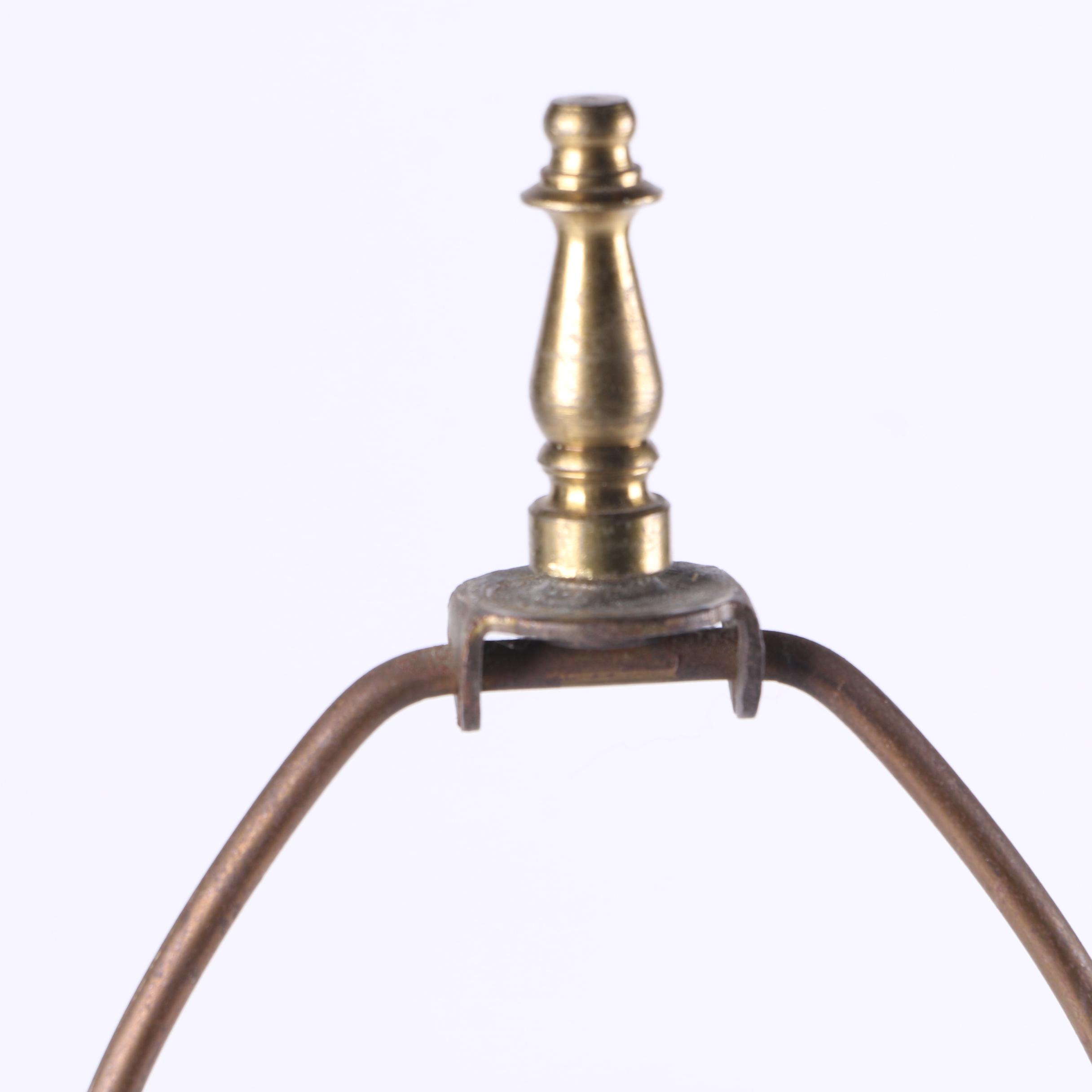 Vintage Mid Century Modern Ceramic Table Lamp