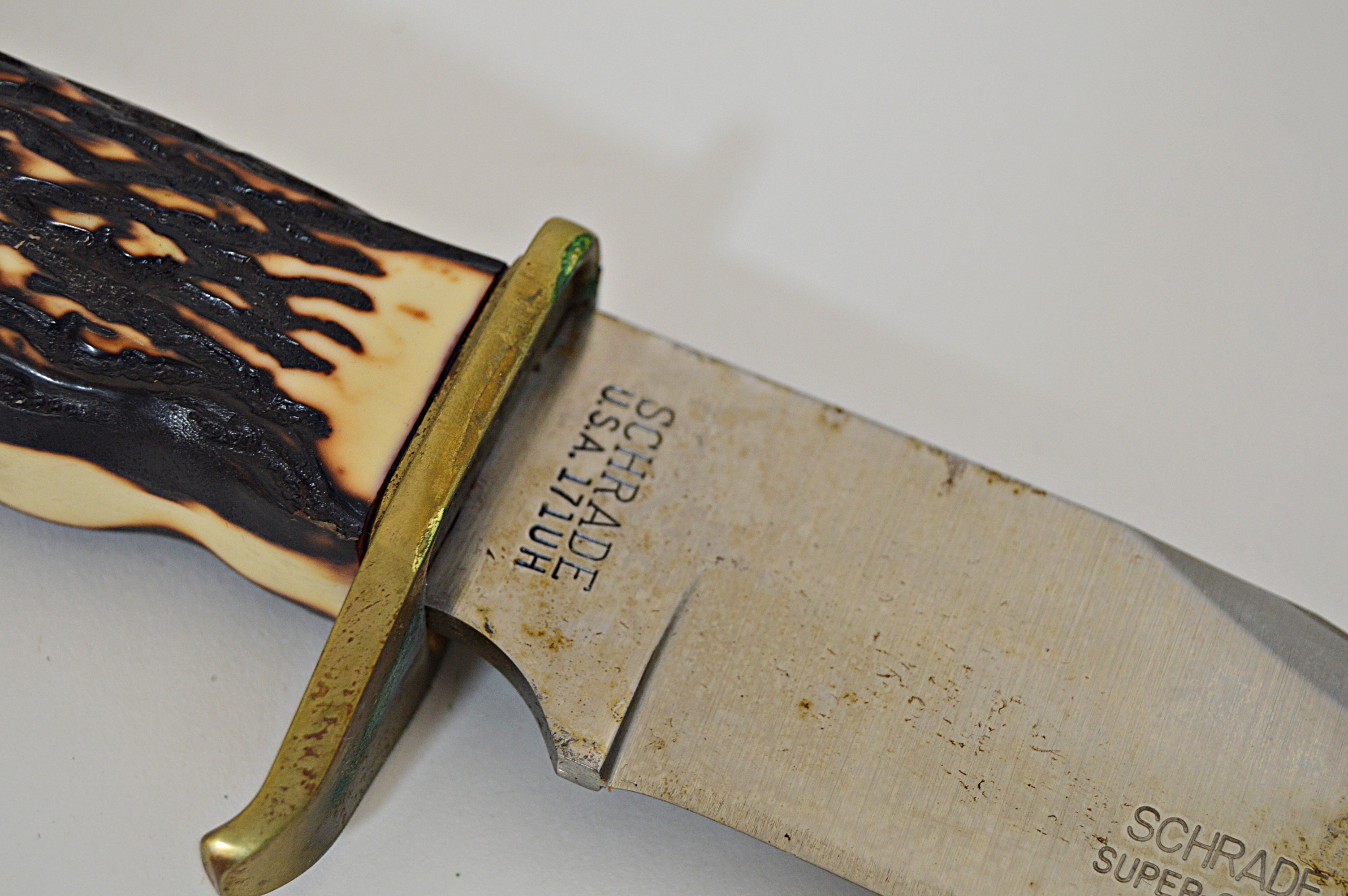 Vintage Schrade "Uncle Henry" Pro Hunter Knife with Antler Handle and Sheath