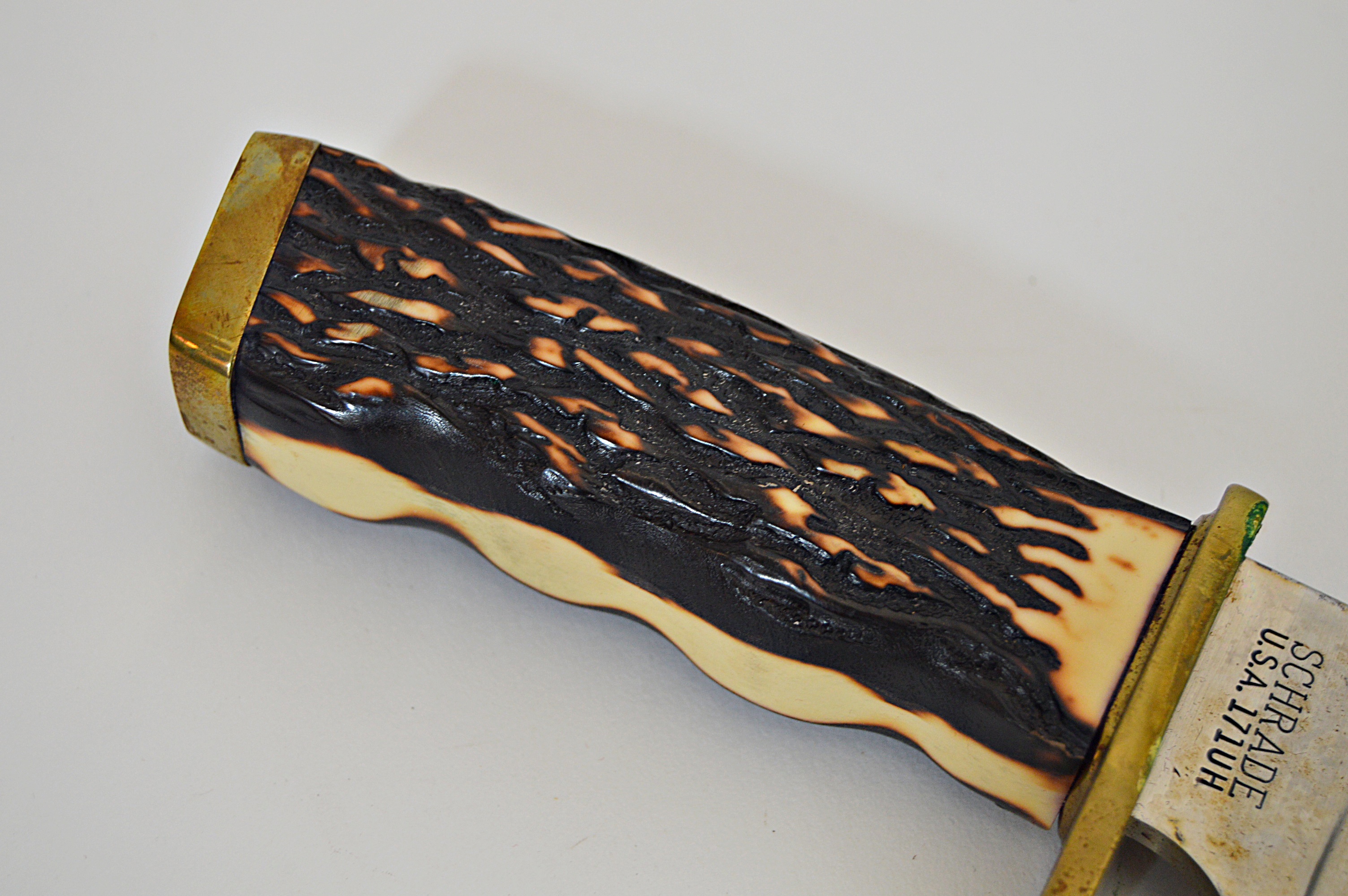 Vintage Schrade "Uncle Henry" Pro Hunter Knife with Antler Handle and Sheath