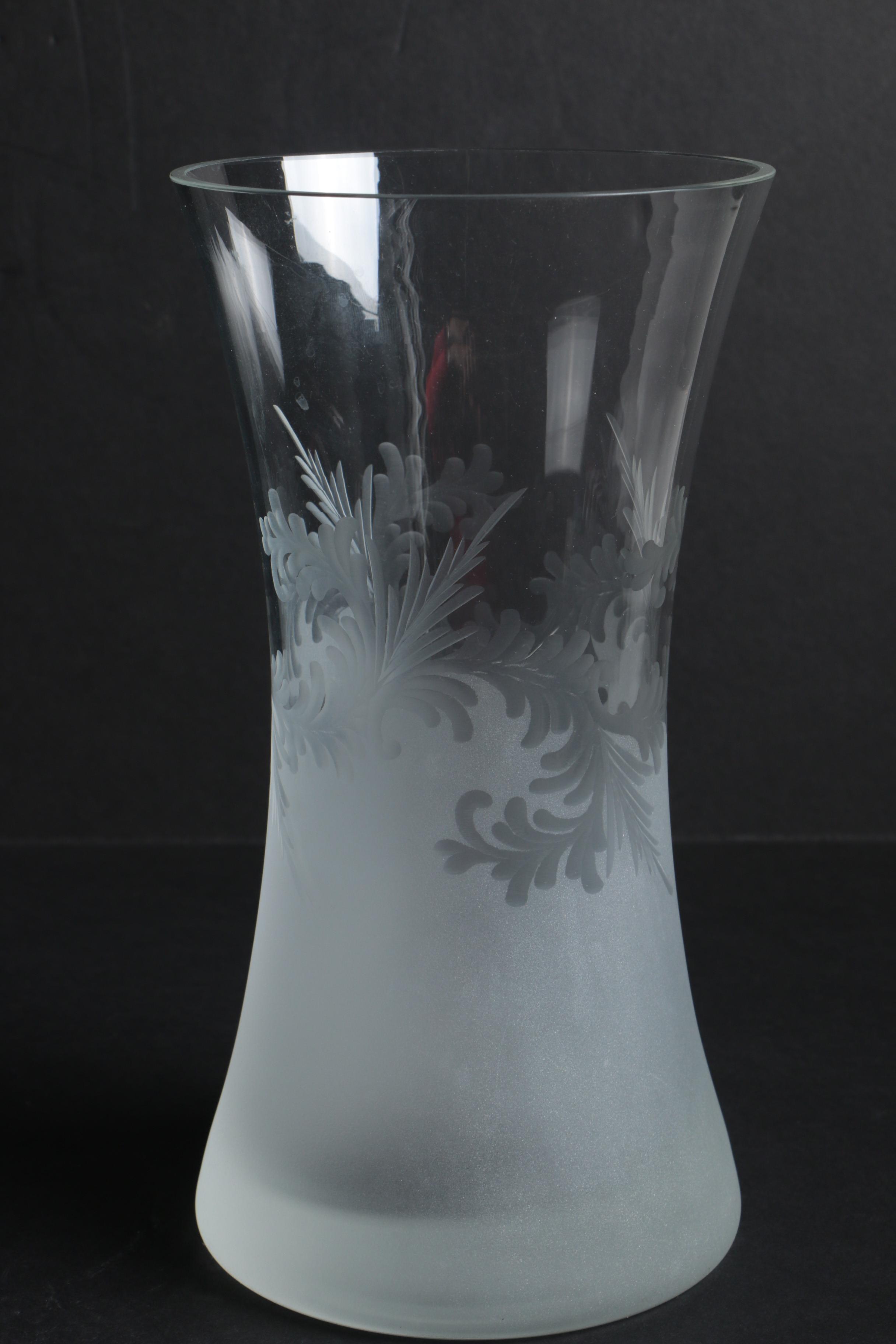 Czech Republic Frosted Glass Epergne
