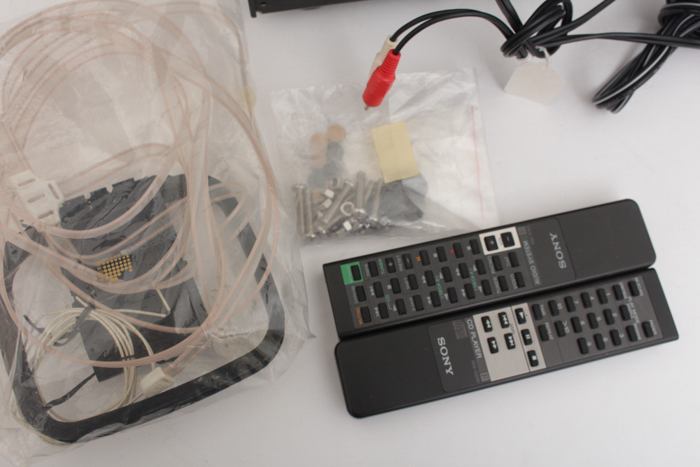 Sony STR-D390 Receiver, Compact Disk Player and Memorex Speakers