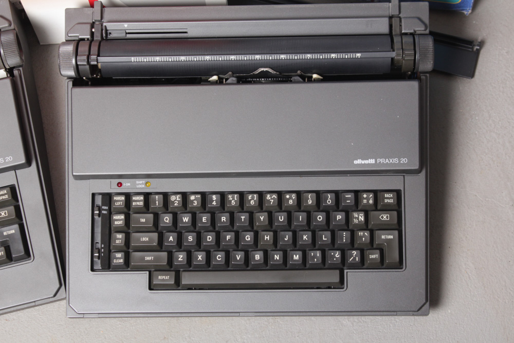 Olivetti Praxis Collection