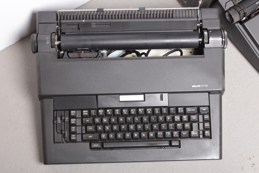 Olivetti Praxis Collection