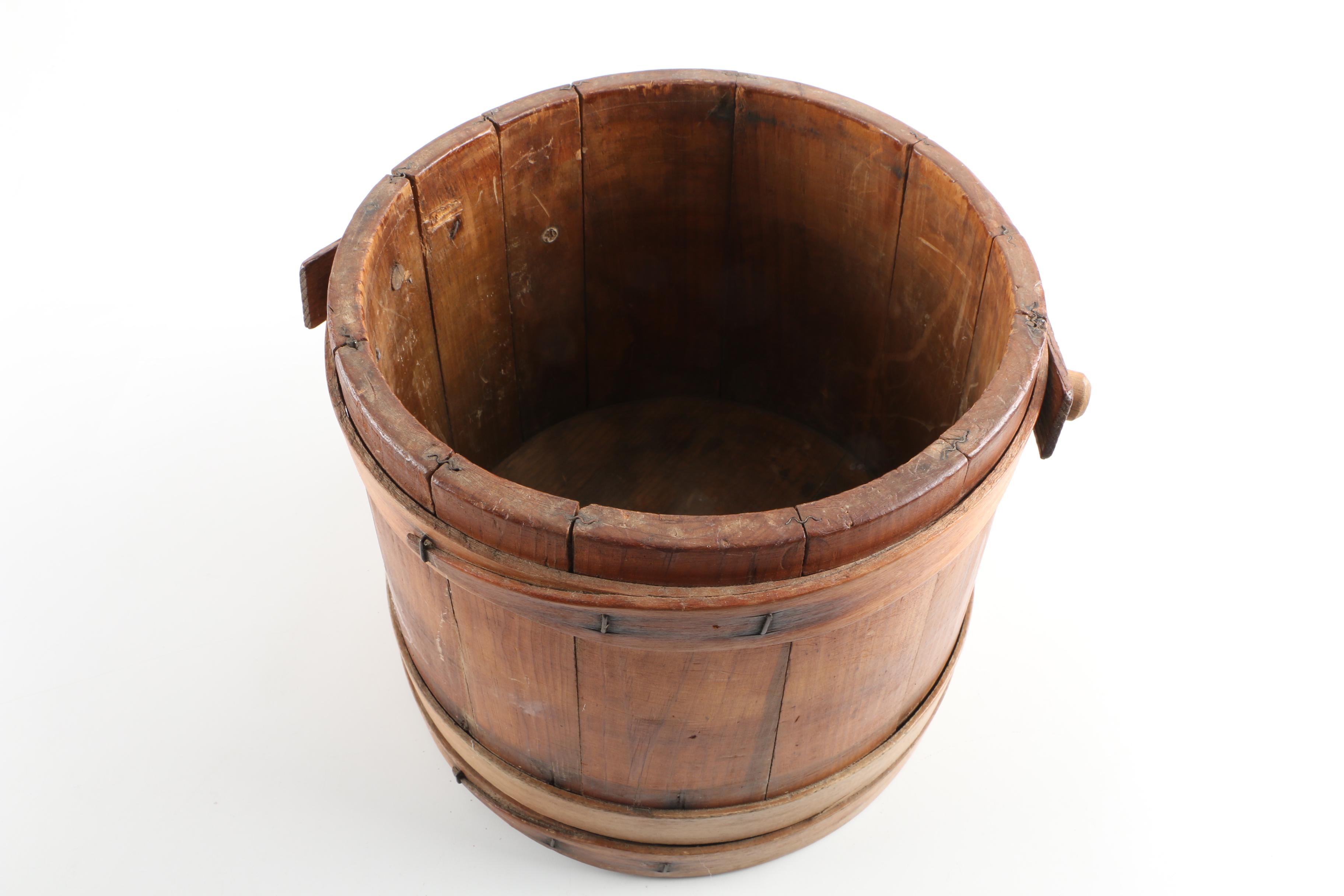 Wooden Barrel with Handle