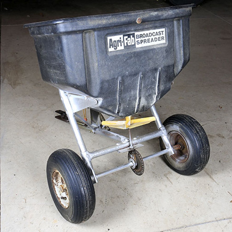 Broadcast Spreader by Agri-Fab