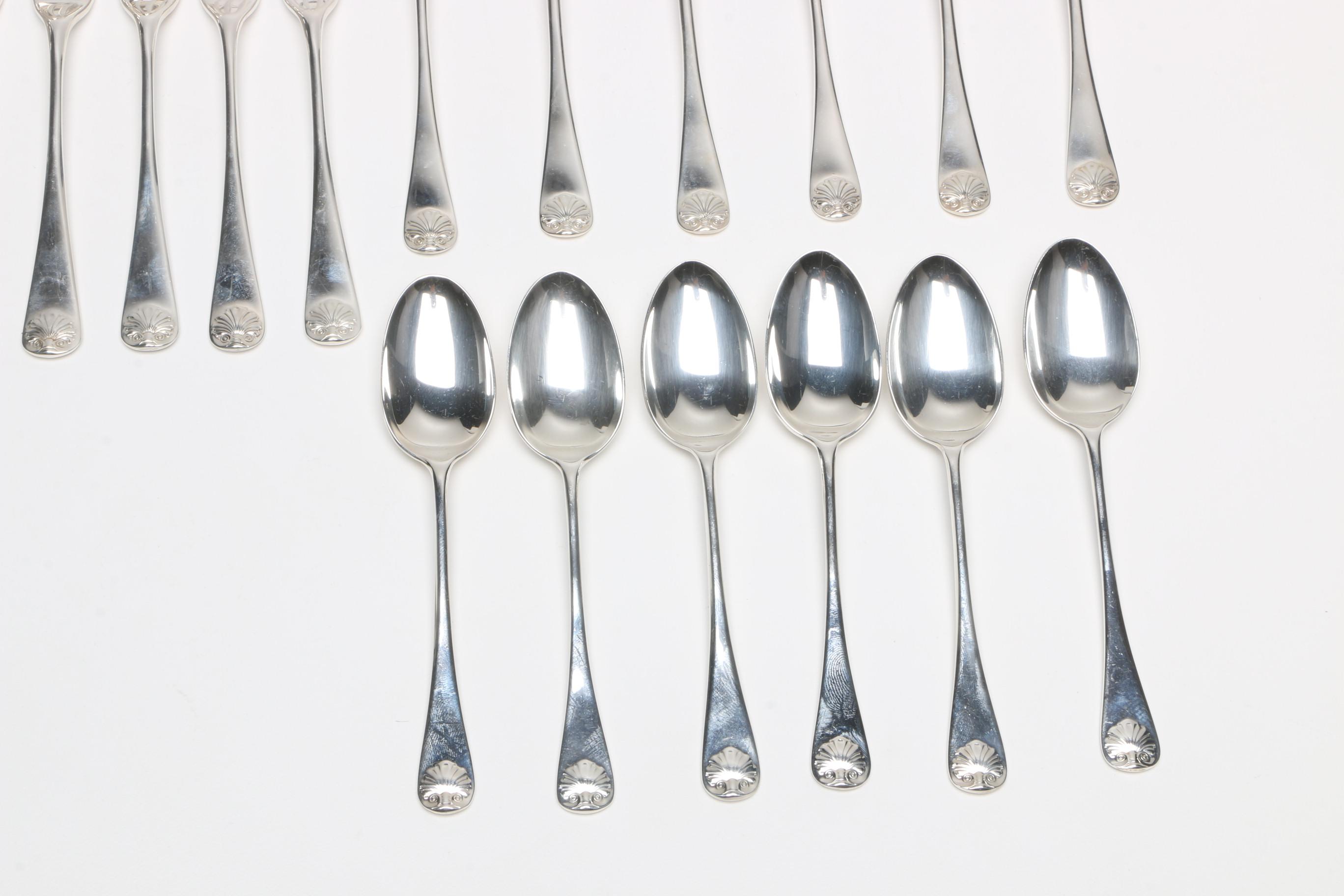 The Stieff Co. "Williamsburg Shell" Sterling Silver Flatware Set