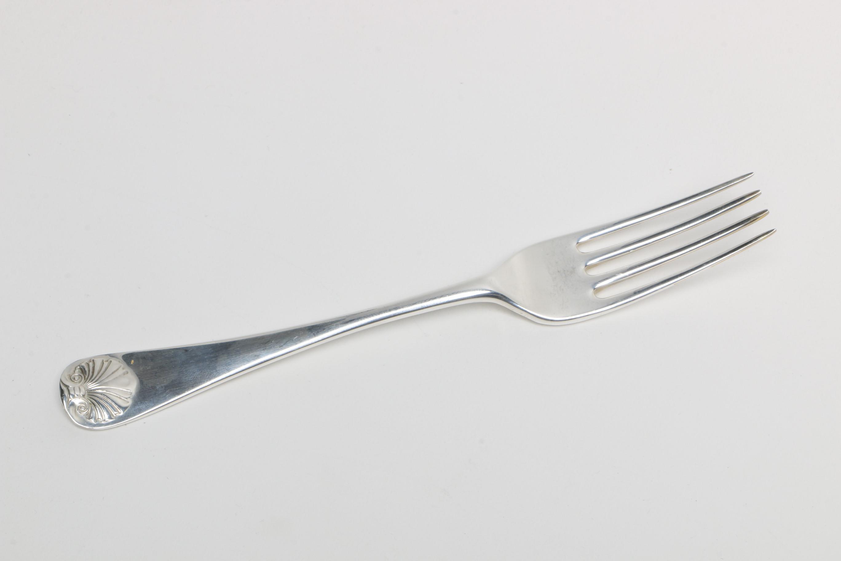 The Stieff Co. "Williamsburg Shell" Sterling Silver Flatware Set