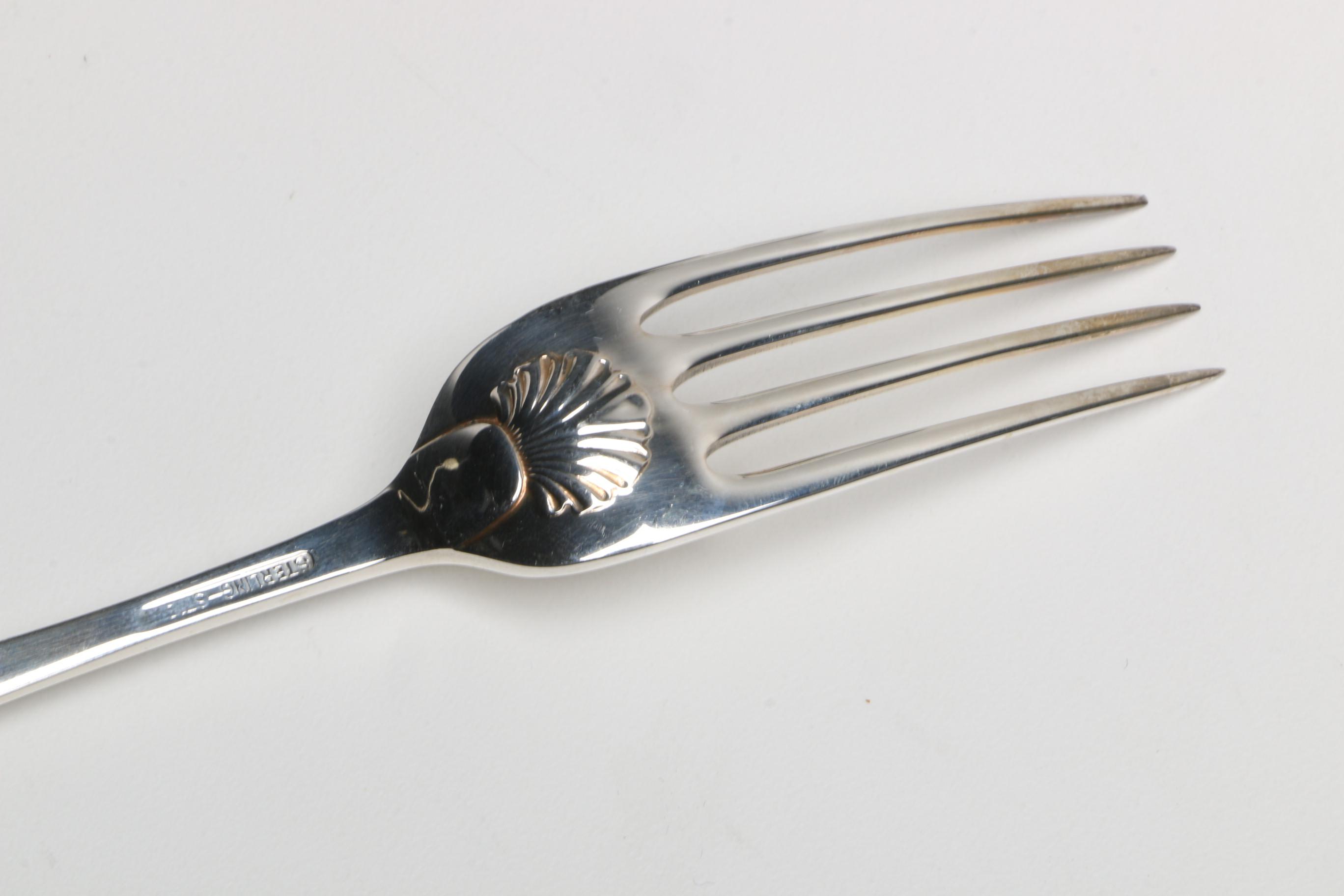 The Stieff Co. "Williamsburg Shell" Sterling Silver Flatware Set