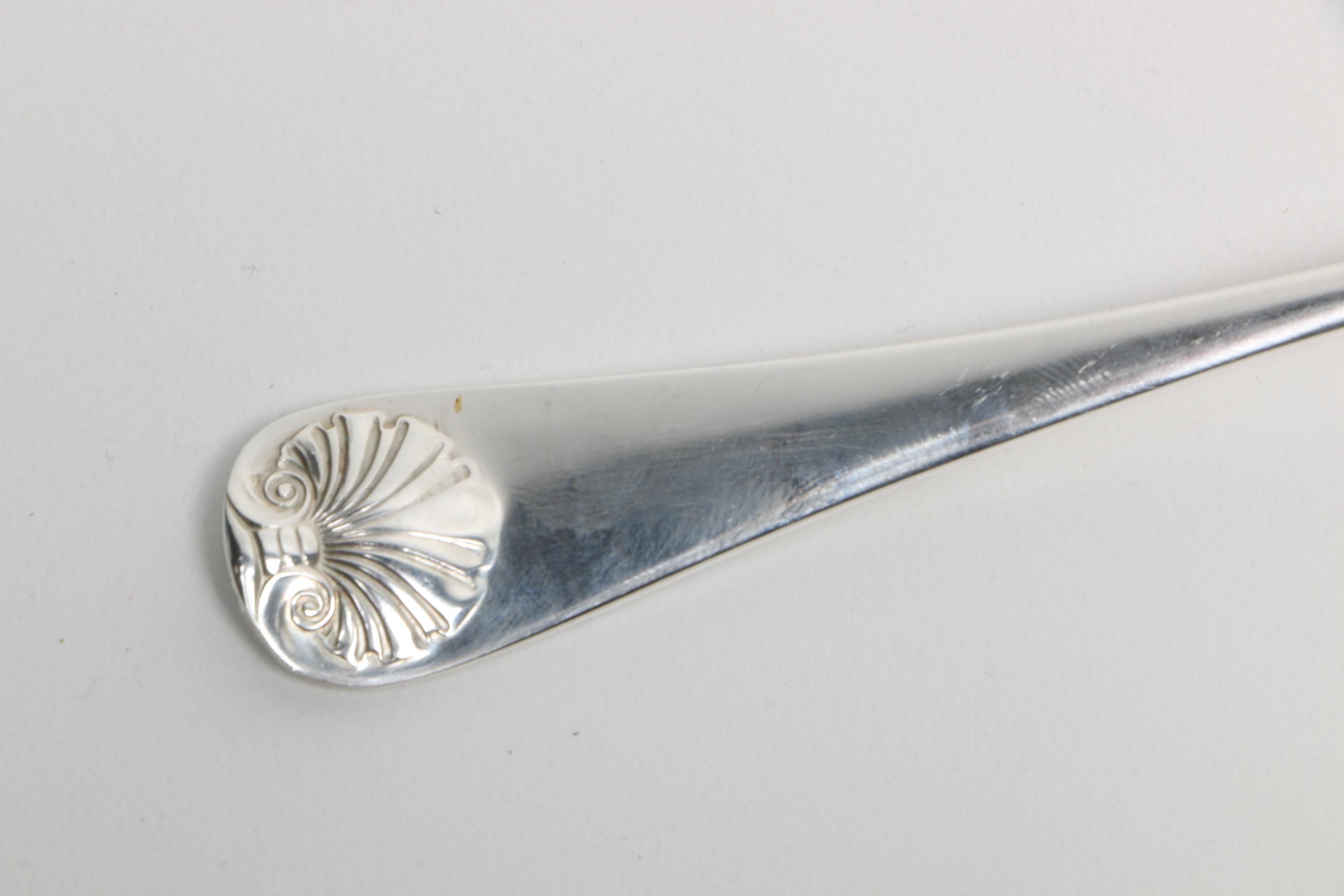The Stieff Co. "Williamsburg Shell" Sterling Silver Flatware Set