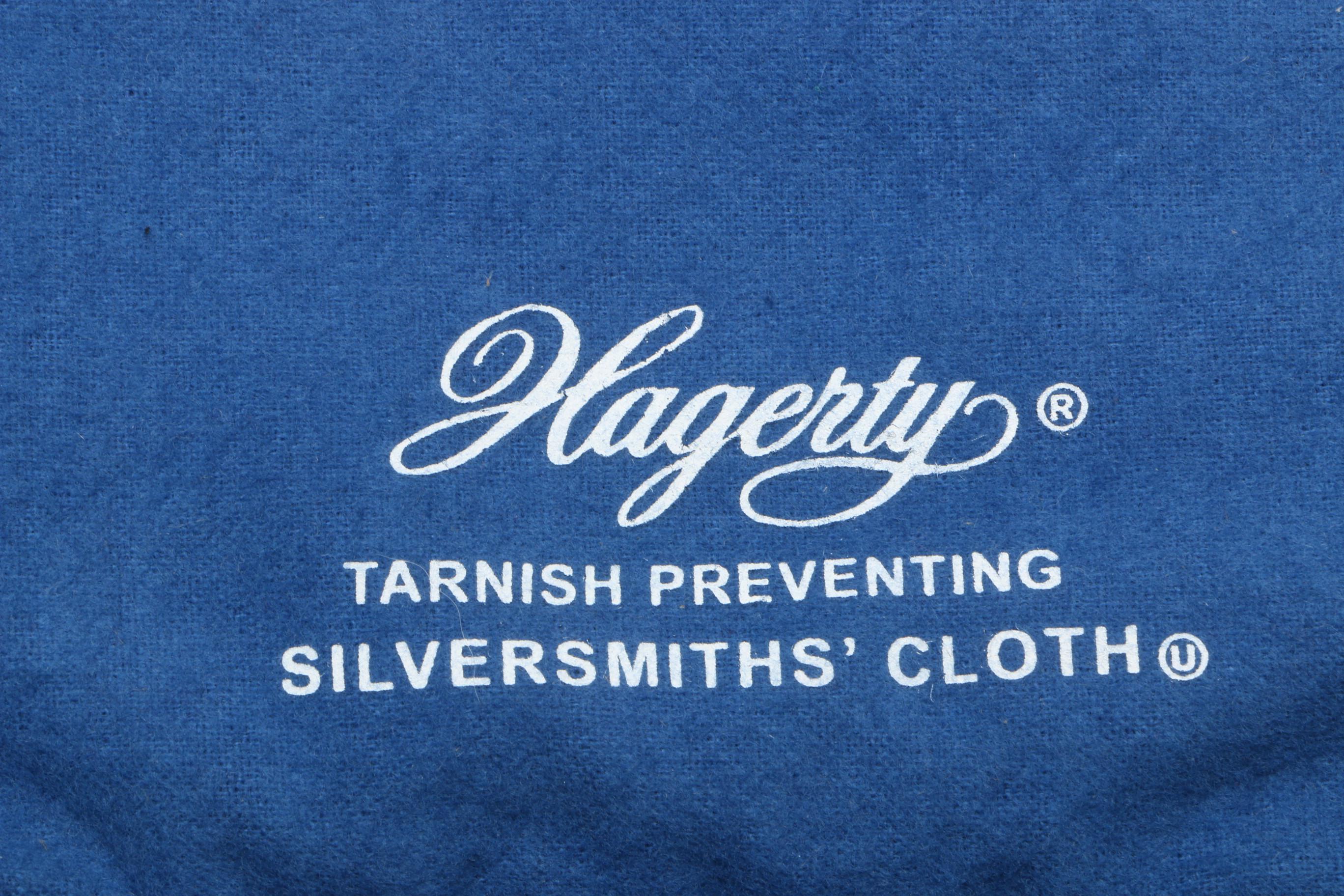 The Stieff Co. "Williamsburg Shell" Sterling Silver Flatware Set