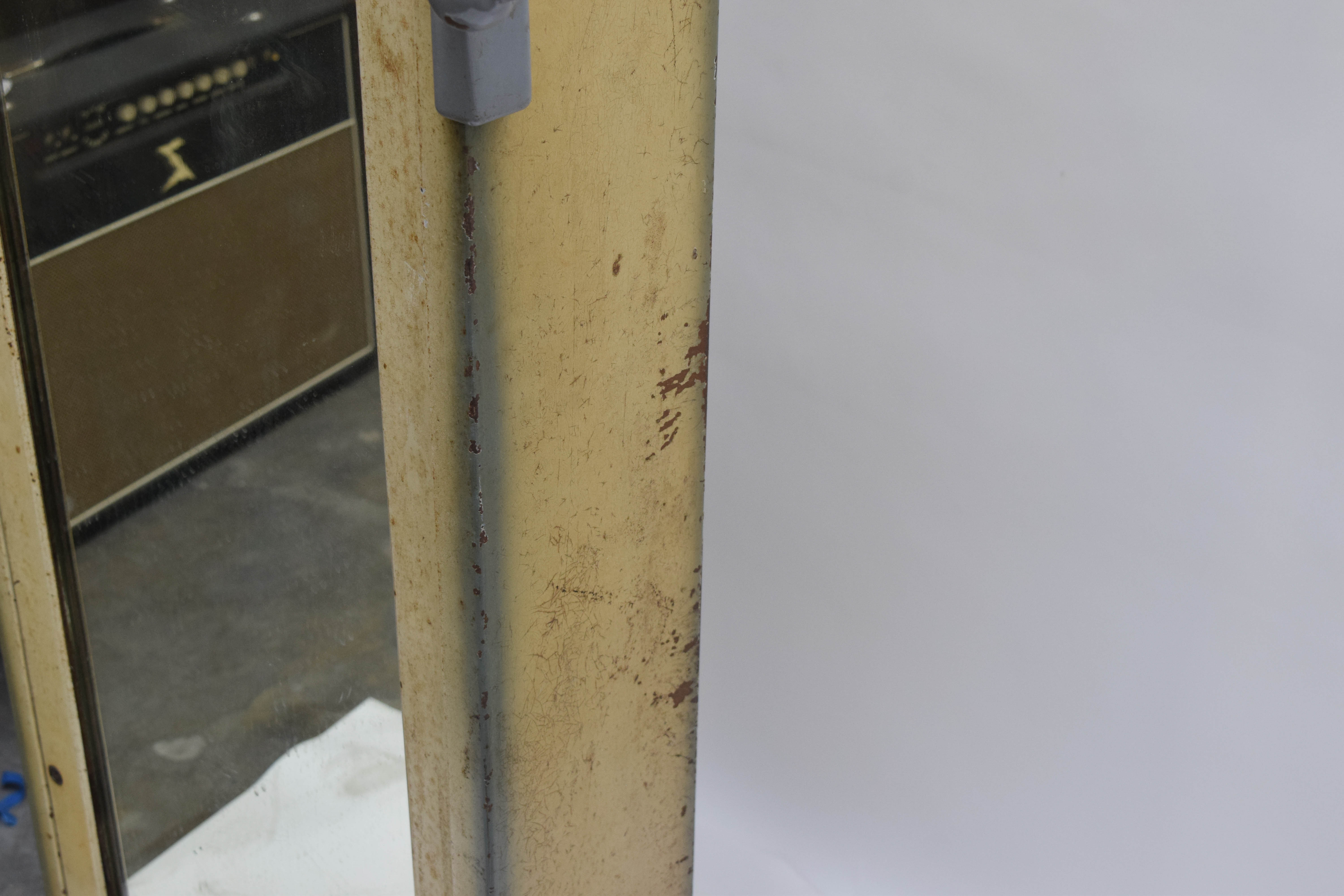 Vintage National Automatic Machines Company Model 50 Personal Weighing Device