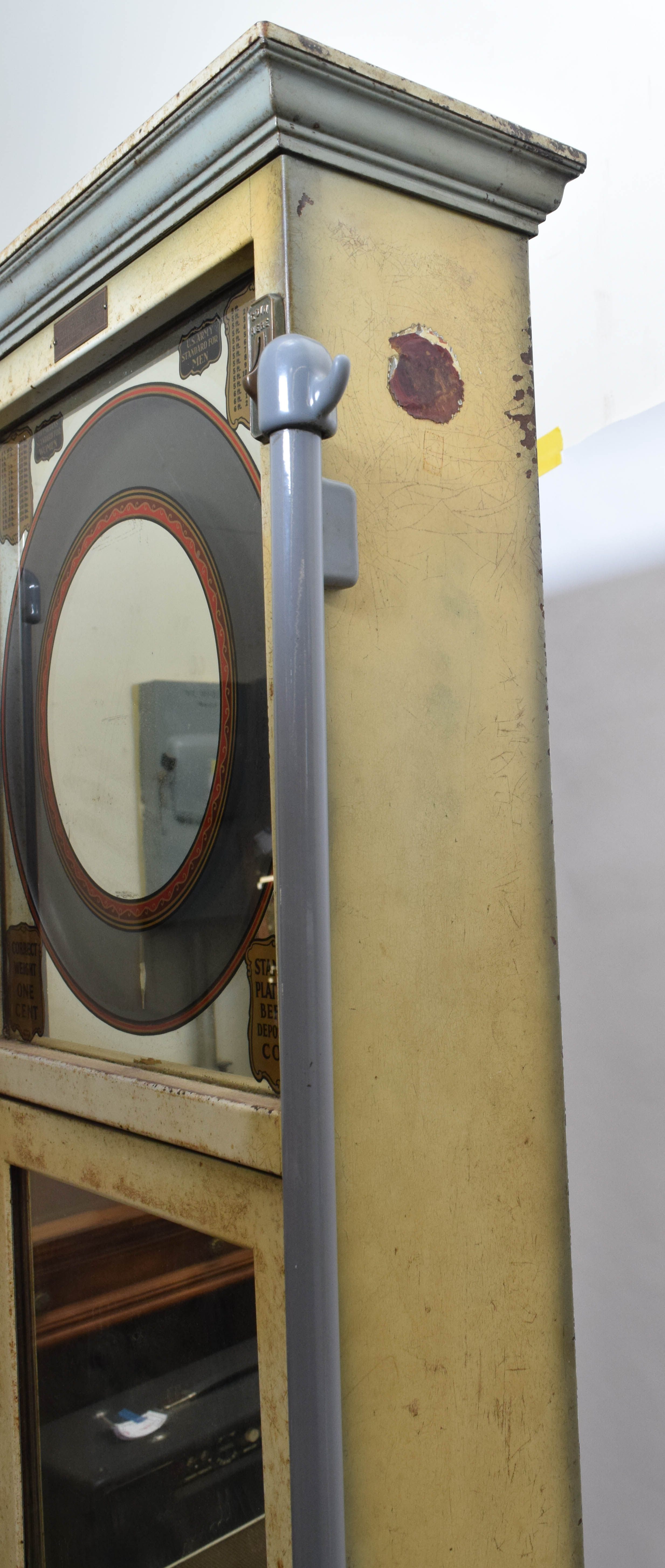 Vintage National Automatic Machines Company Model 50 Personal Weighing Device