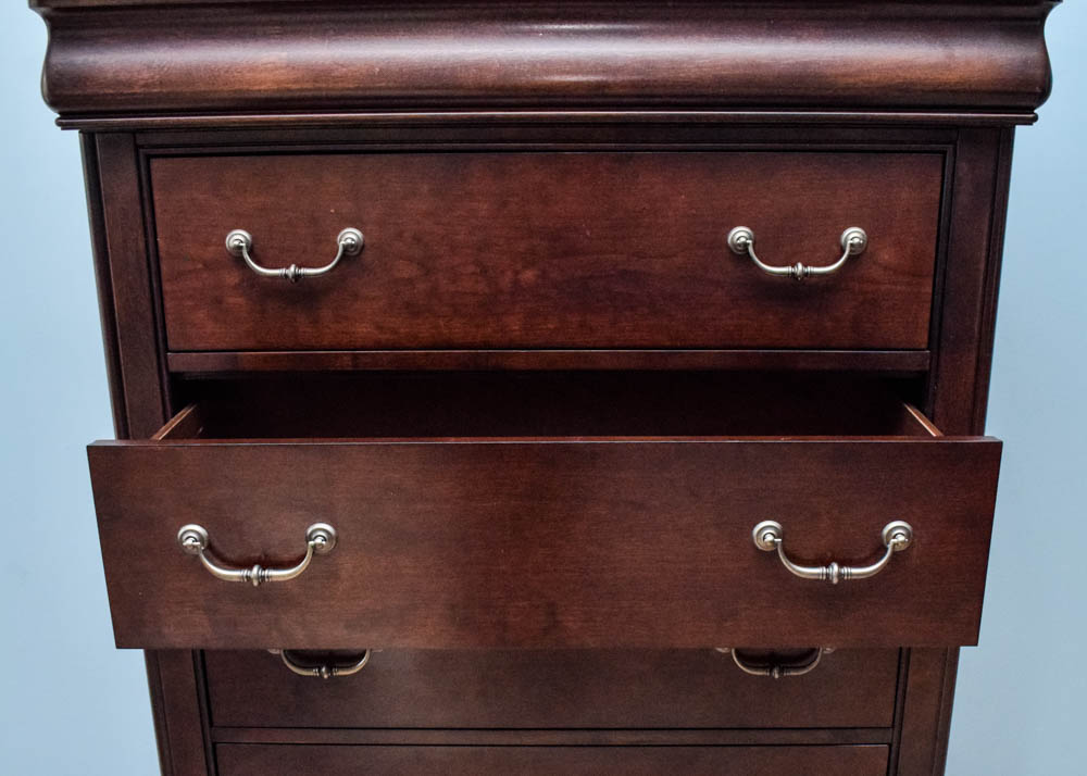 Havertys Orleans Collection Chest of Drawers