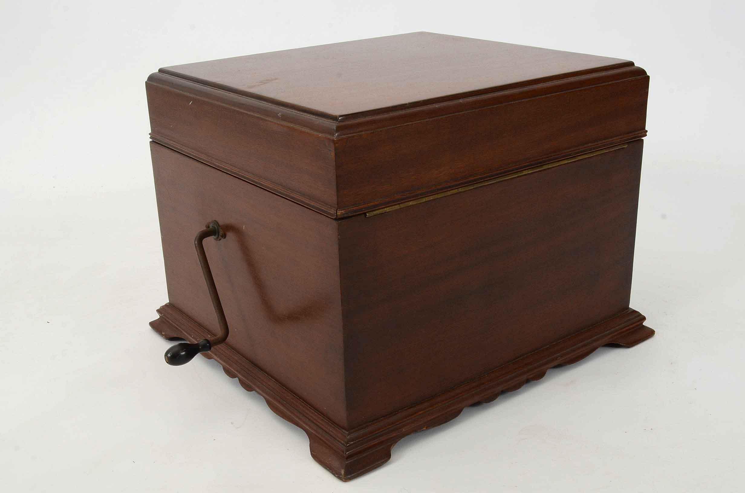 Vintage Victrola Phonograph and Records