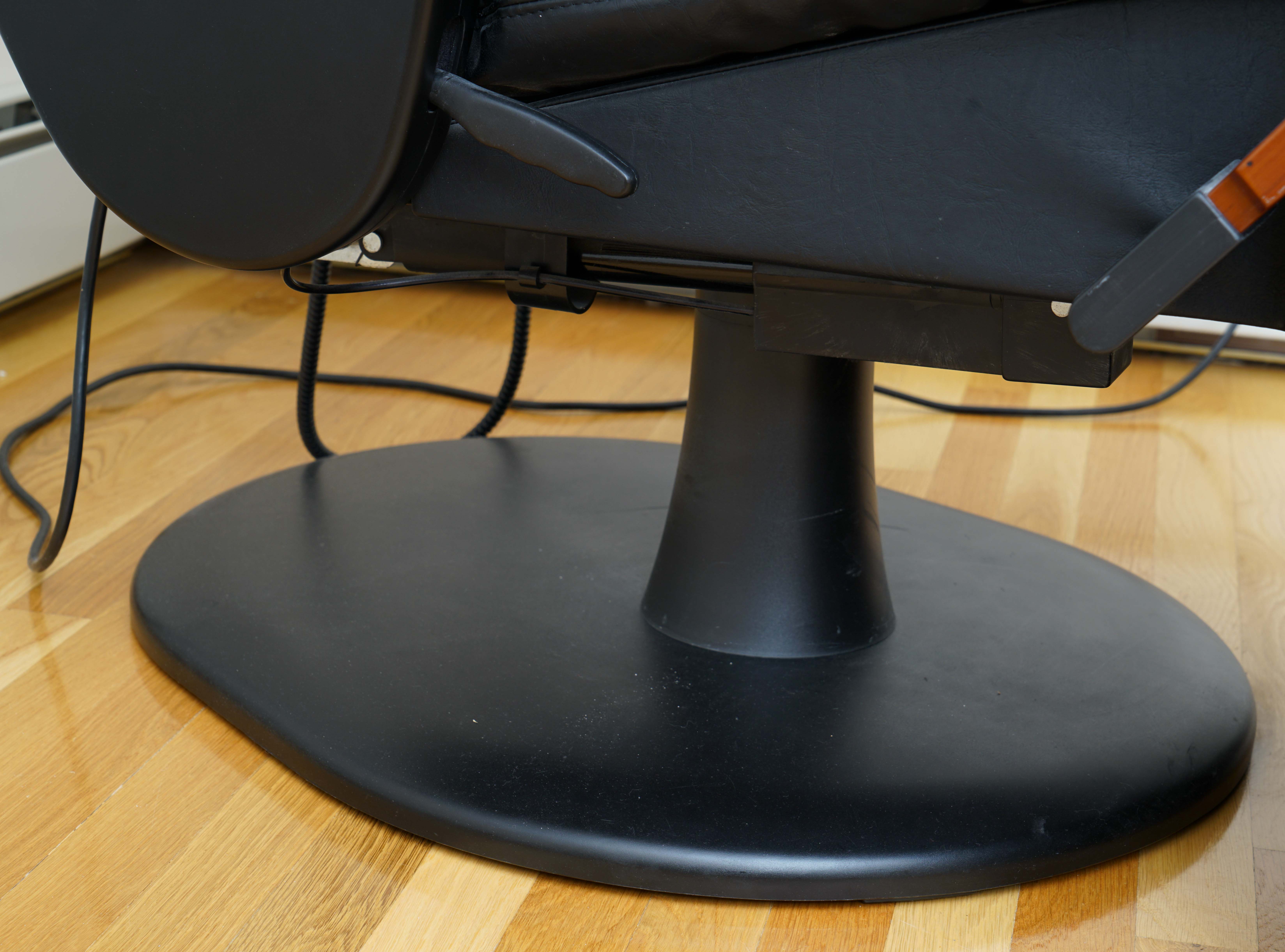 Human Touch Technology (HTT) Swivel Leather Reclining Massage Chair