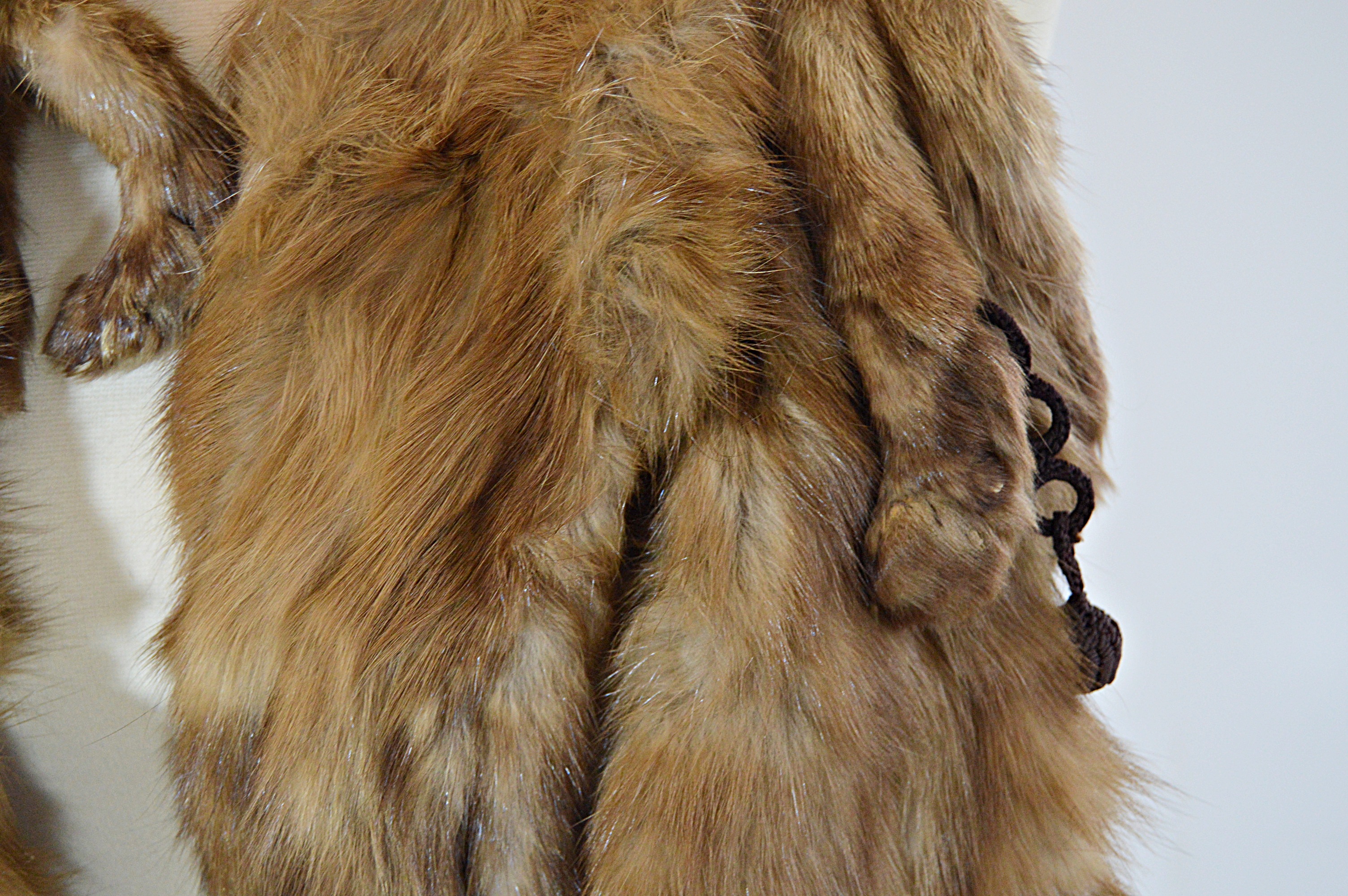 Vintage Thorpe Furs Fox Pelt Stole