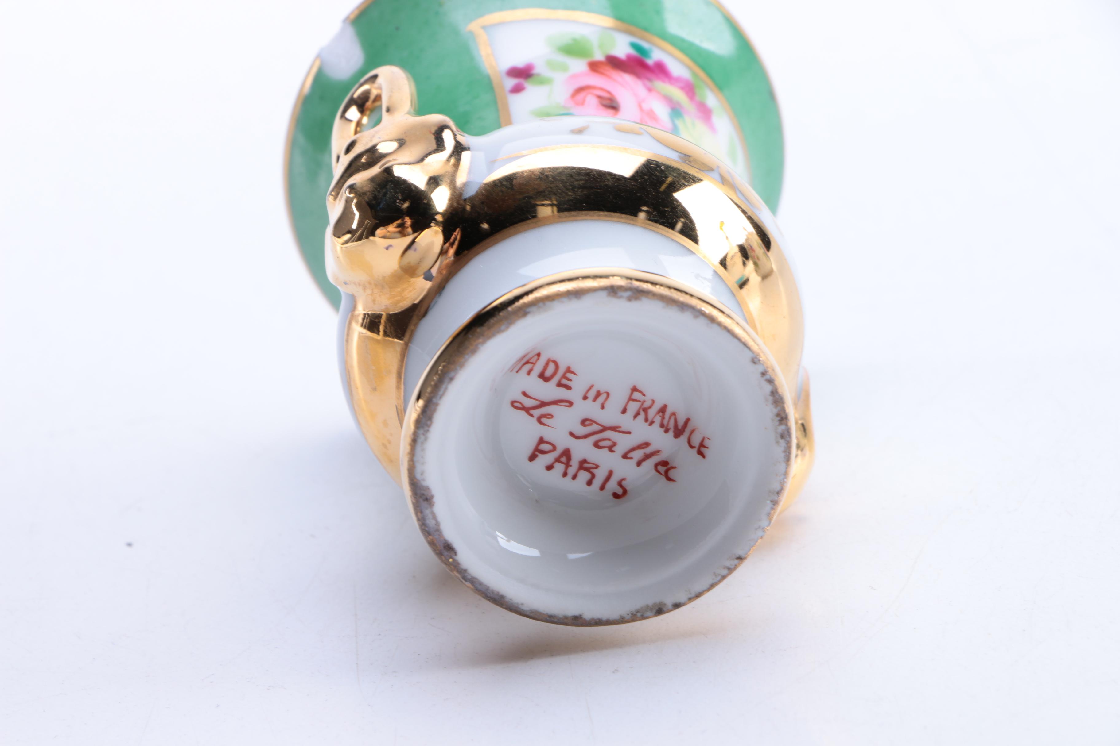 Assortment of Porcelain Vanity Décor