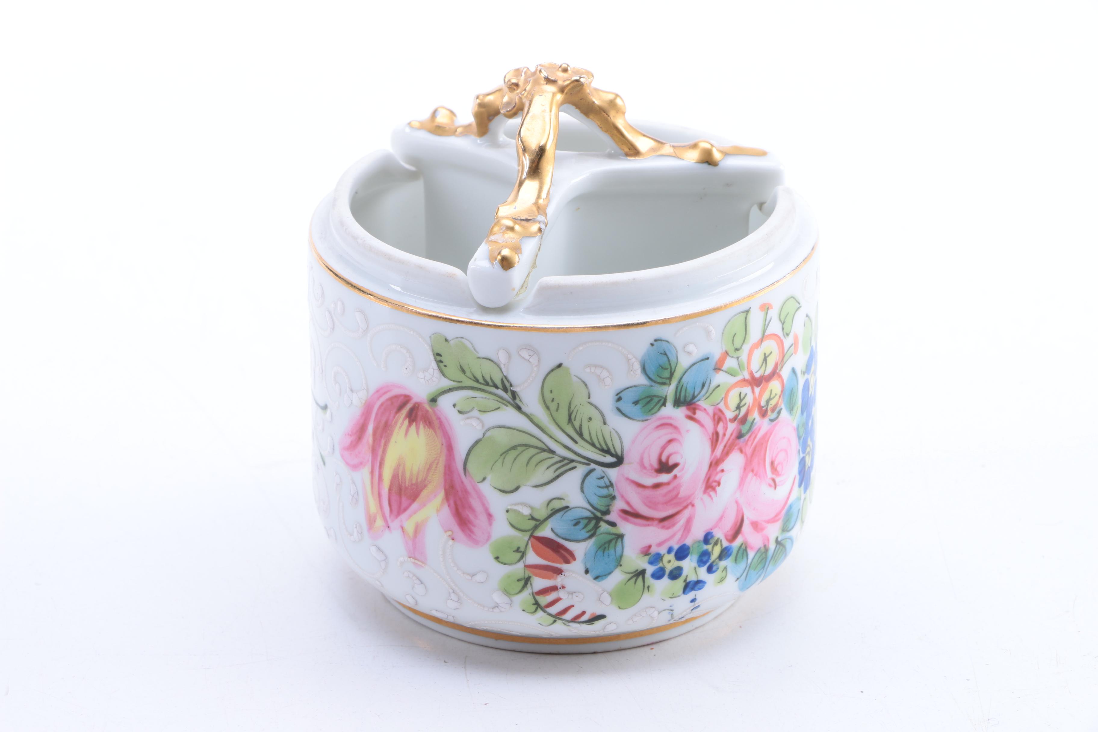 Assortment of Porcelain Vanity Décor