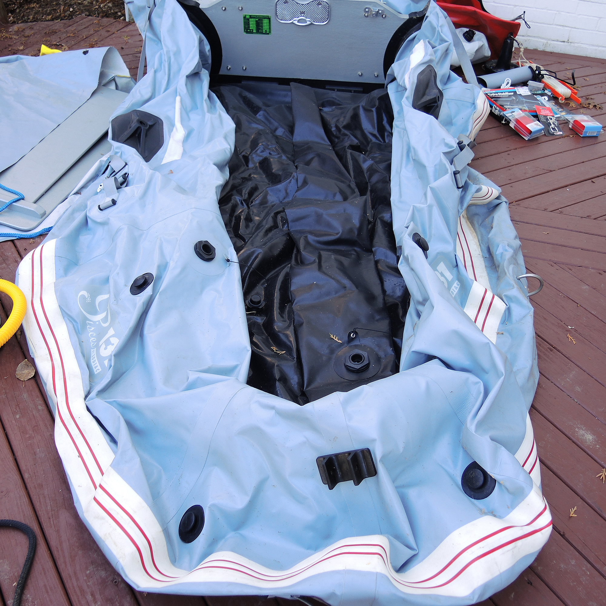 Pisces by Zodiac Boat 131 With Yamaha Motor and Accessories