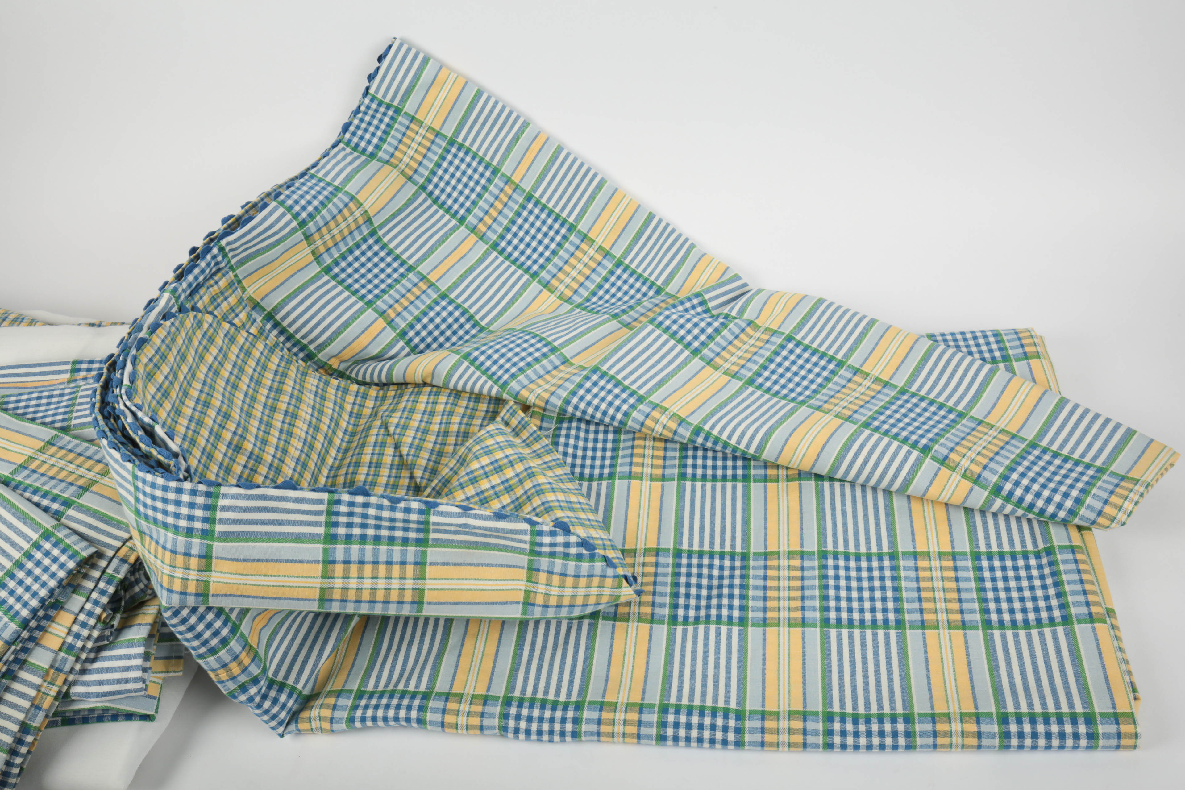 Waverly Home Fashions