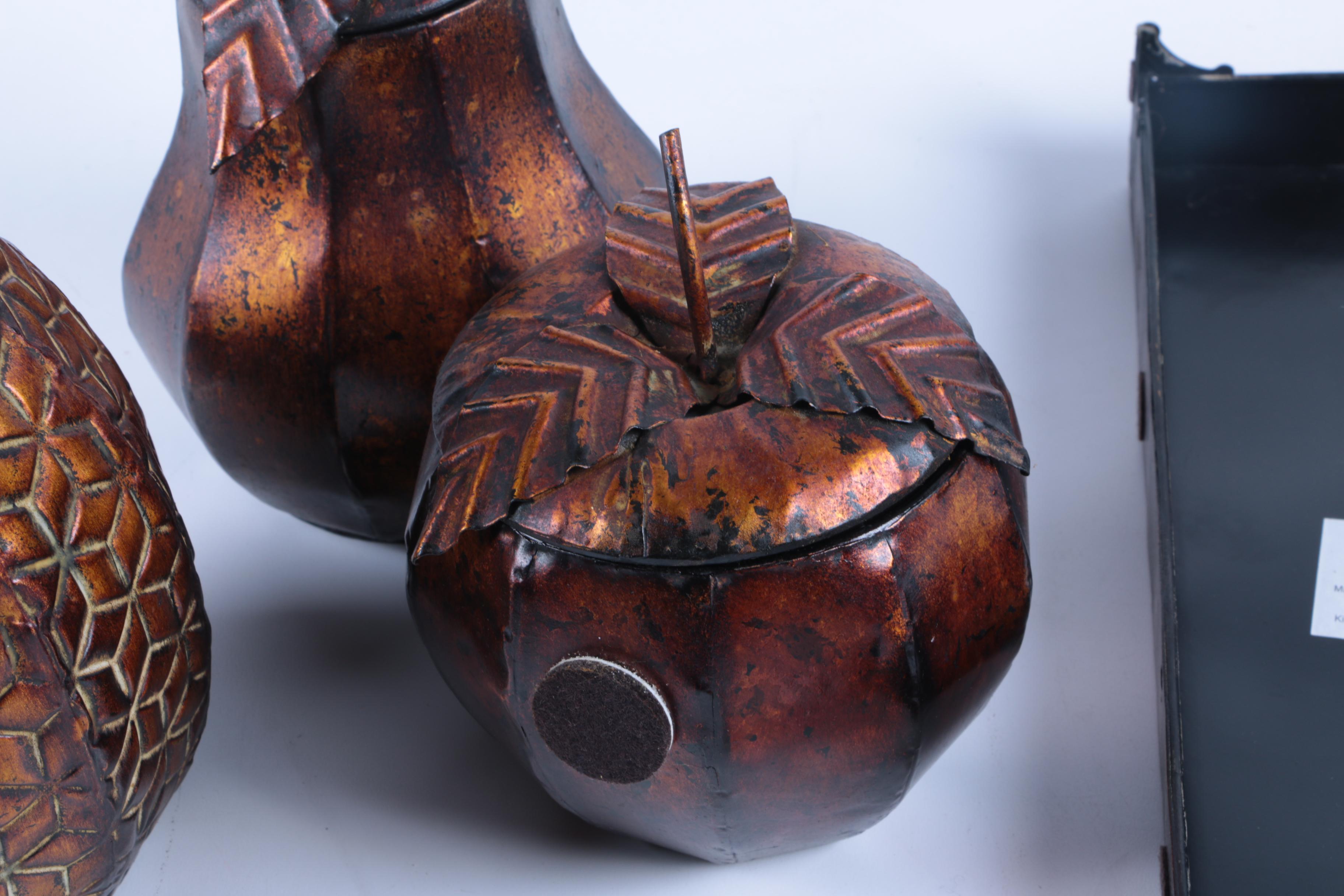 Metal Fruit Collection with Tray