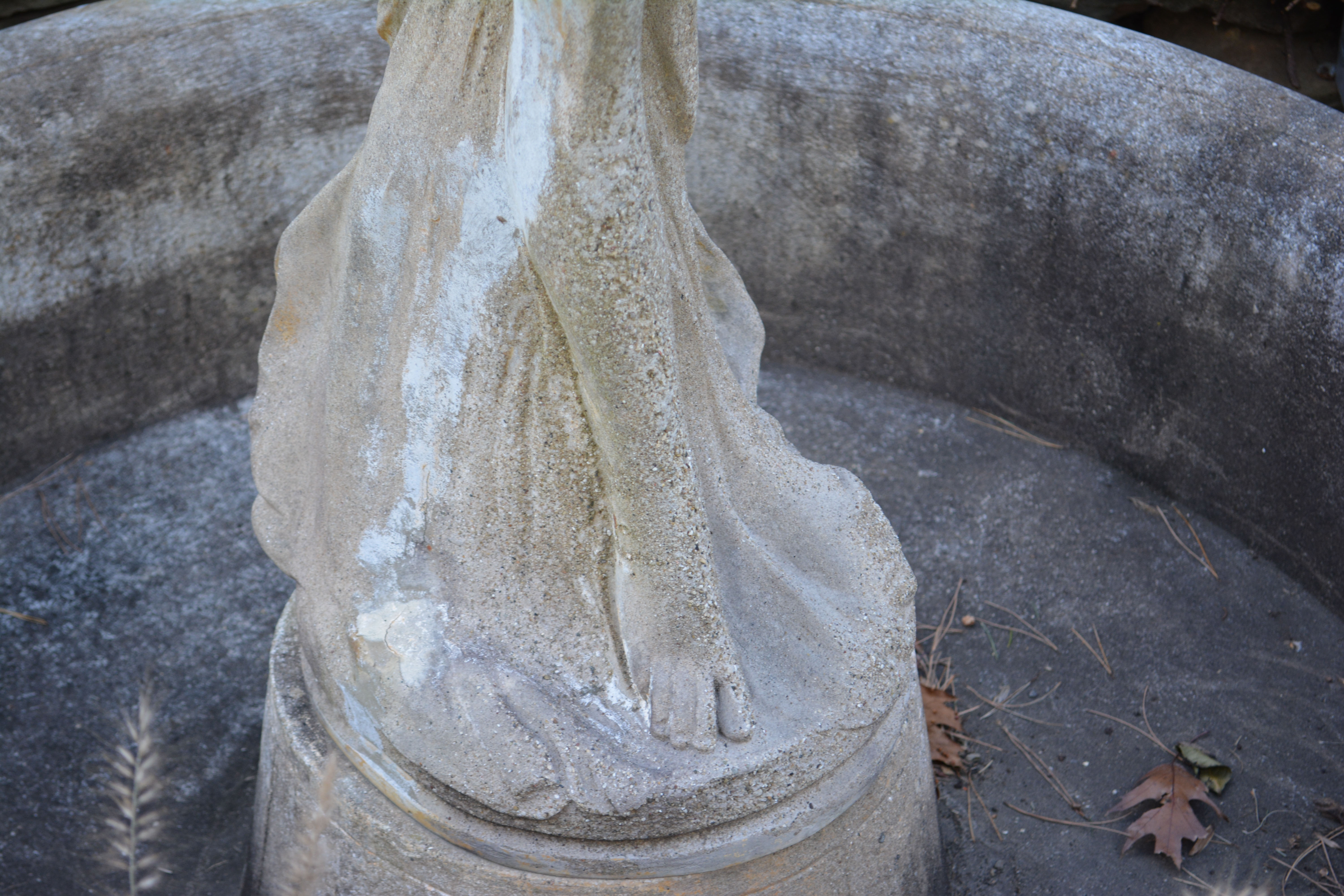 Frontgate Woman Bird Bath Statue