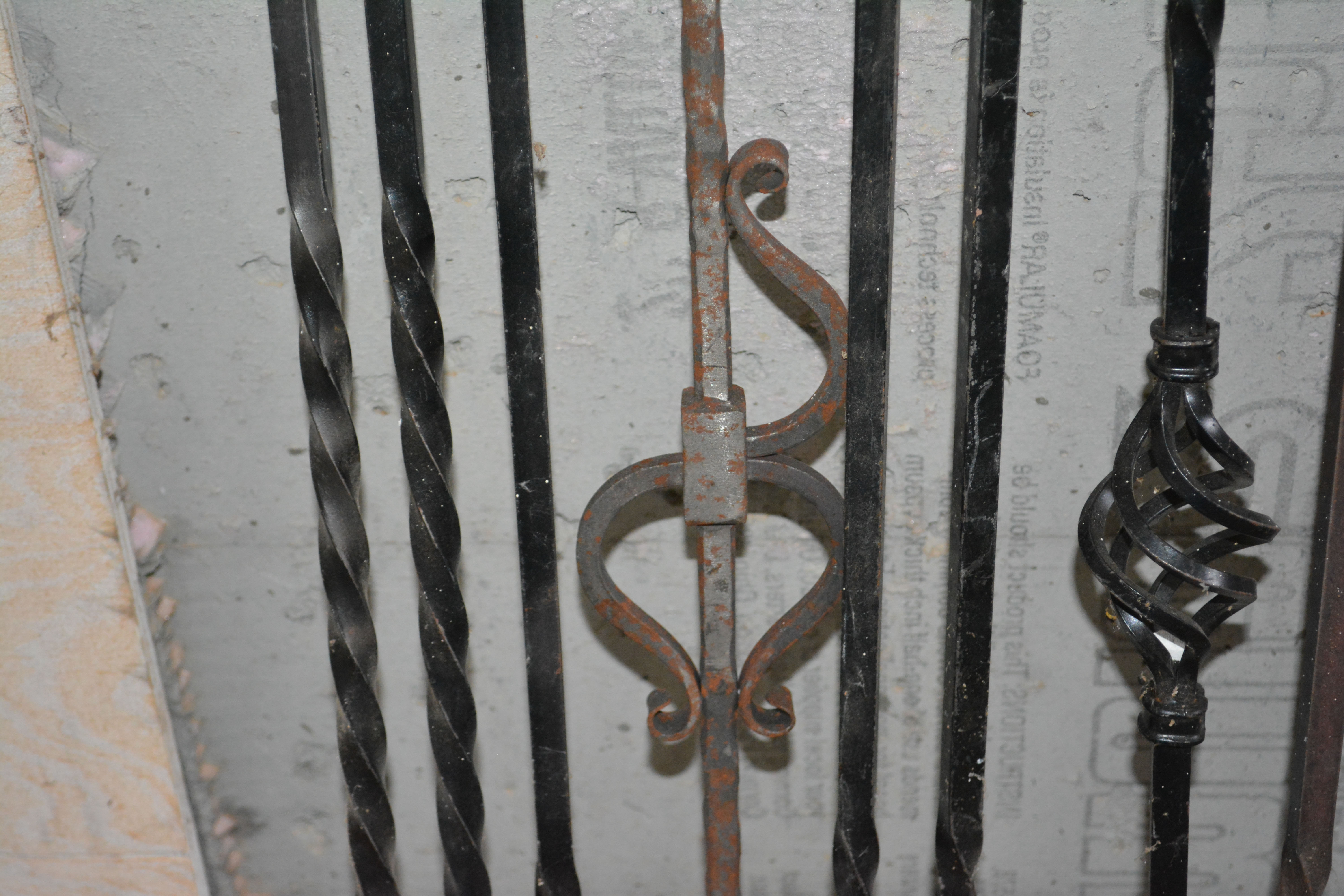 Banister Pieces and Railing Spindles