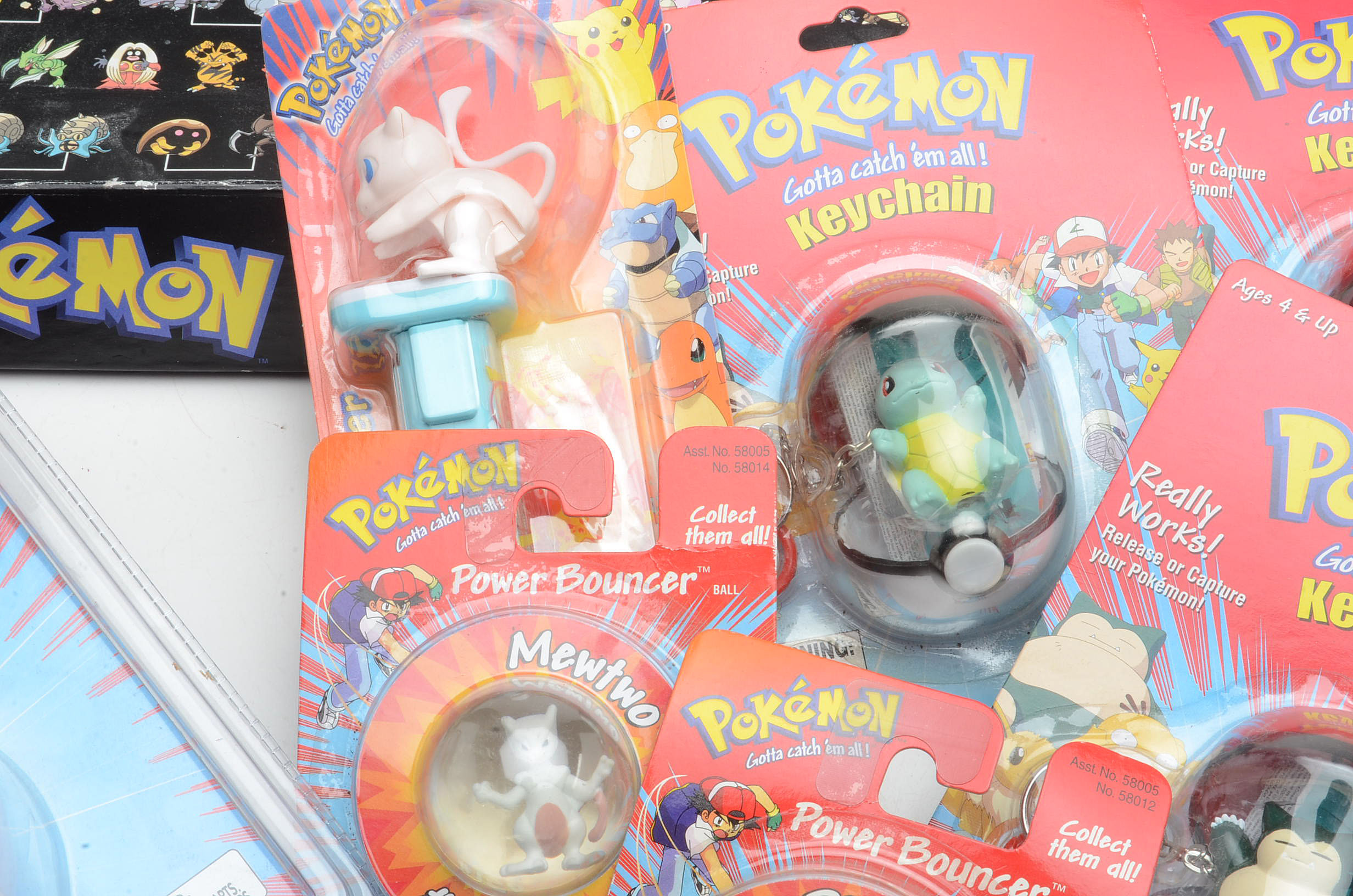 Vintage Pokemon Master Trainer Board Game