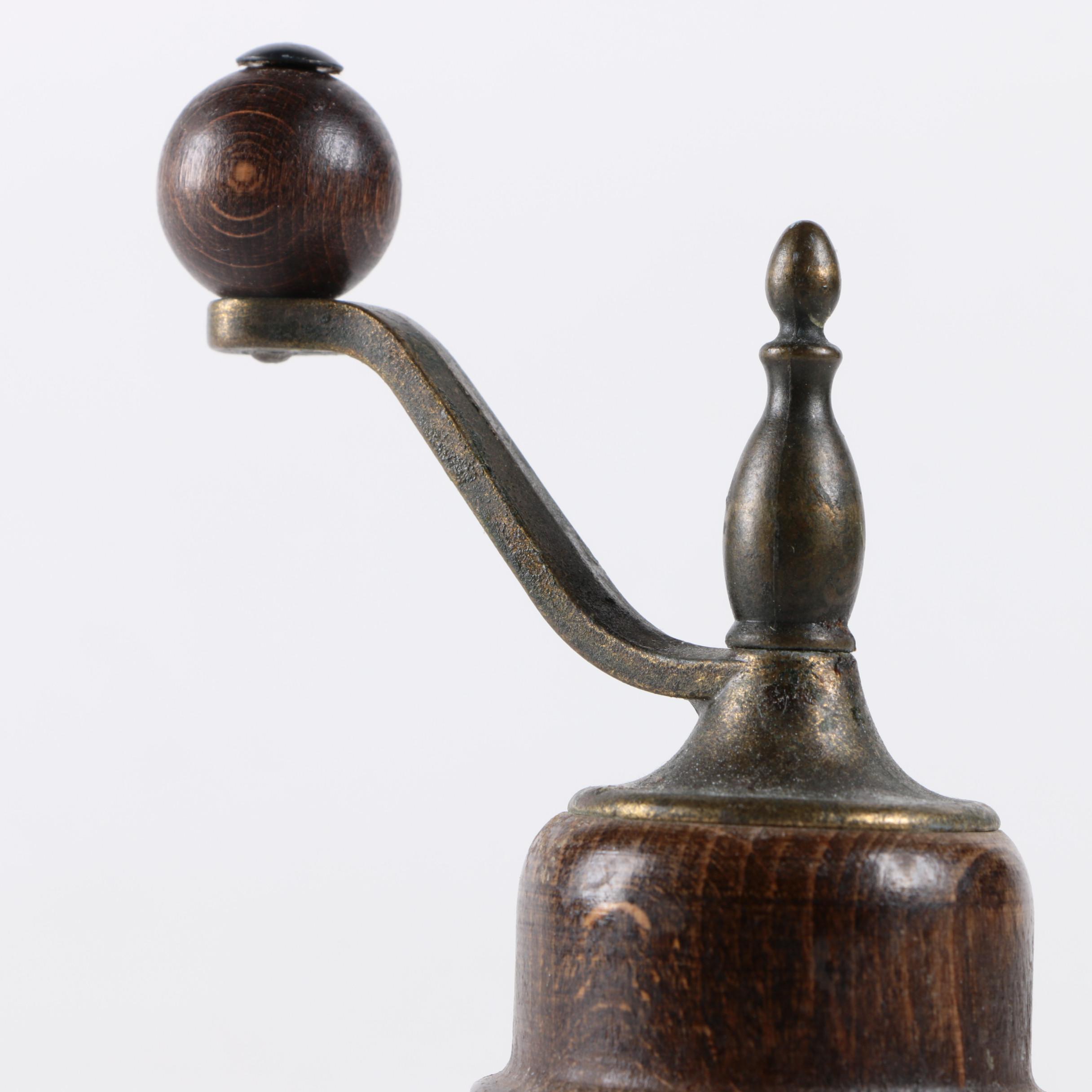 Vintage Kitchen Utensils