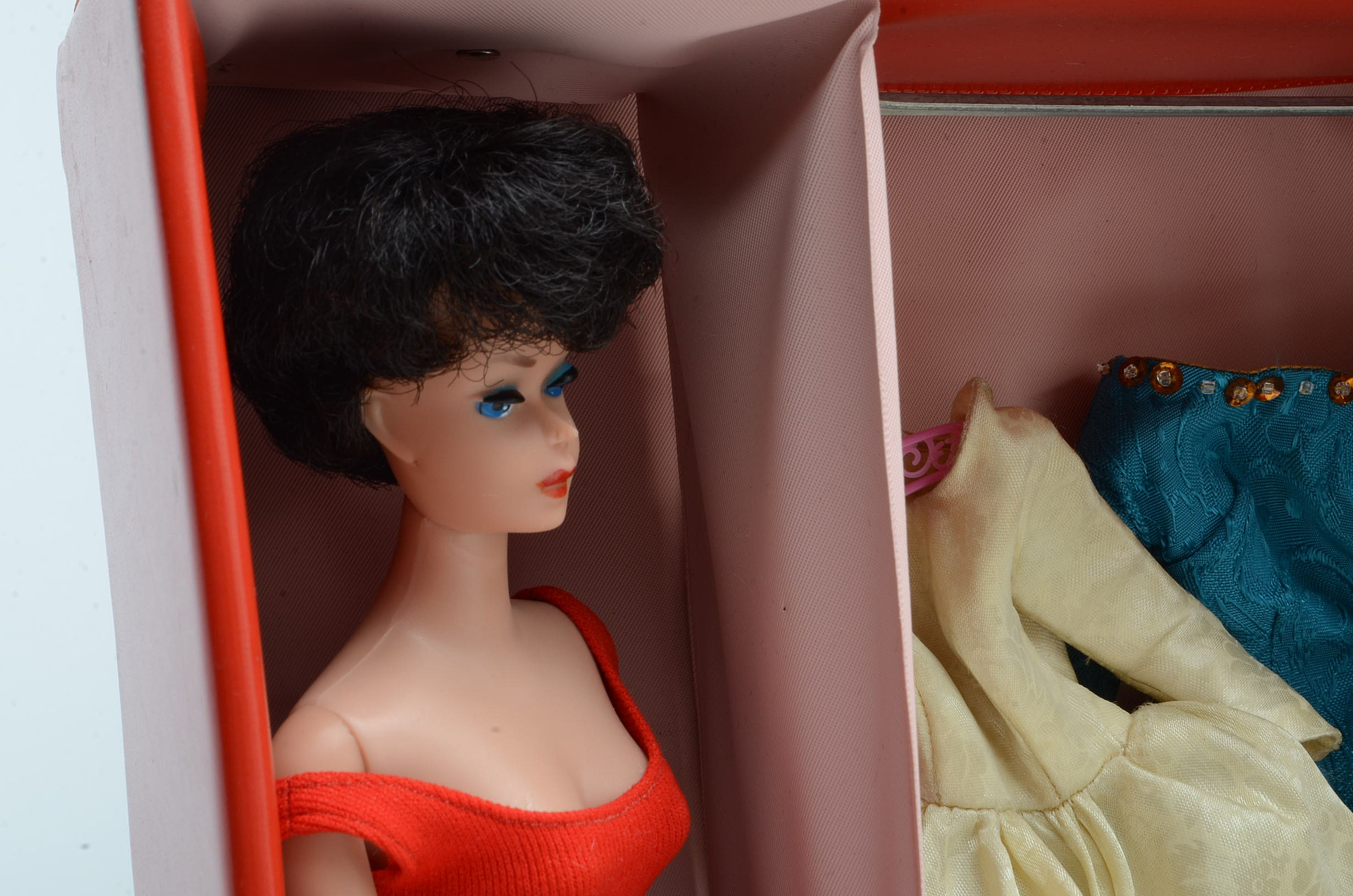 Vintage 1960s Barbie Case with Three Bubble Cut Barbies