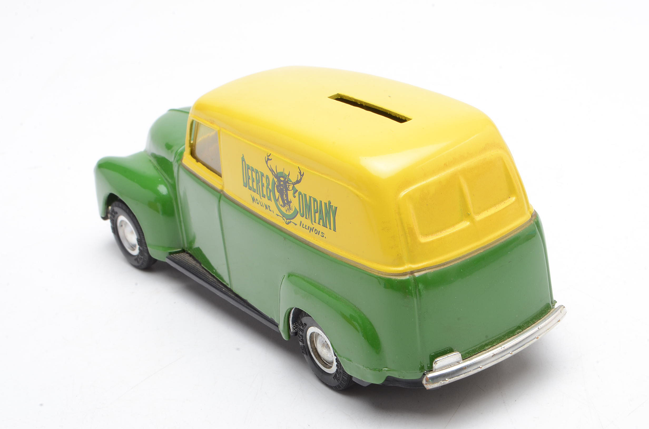 Grouping of Ertl Die Cast John Deer Coin Banks