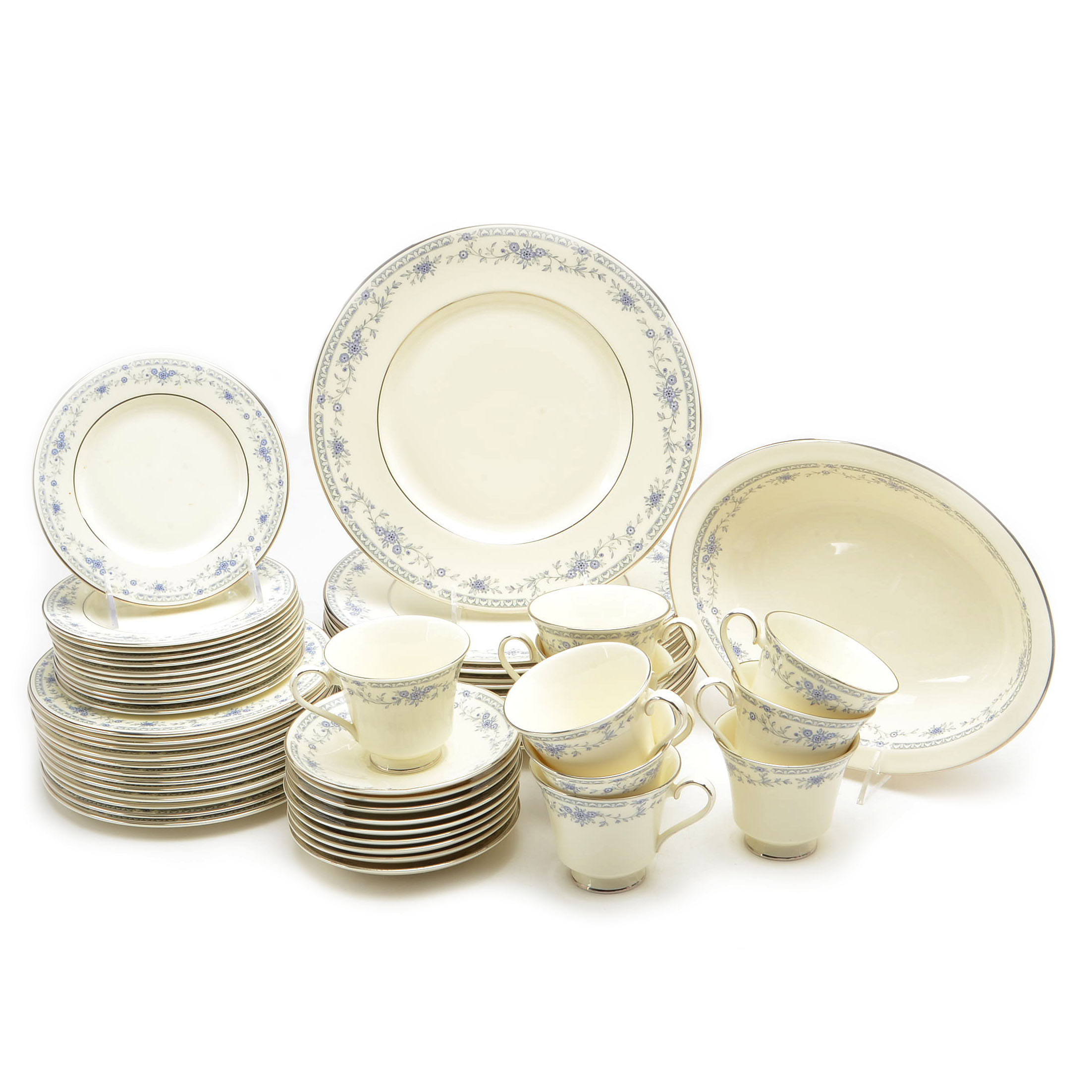 Minton "Bellemeade" Pattern Bone China Dinner Service