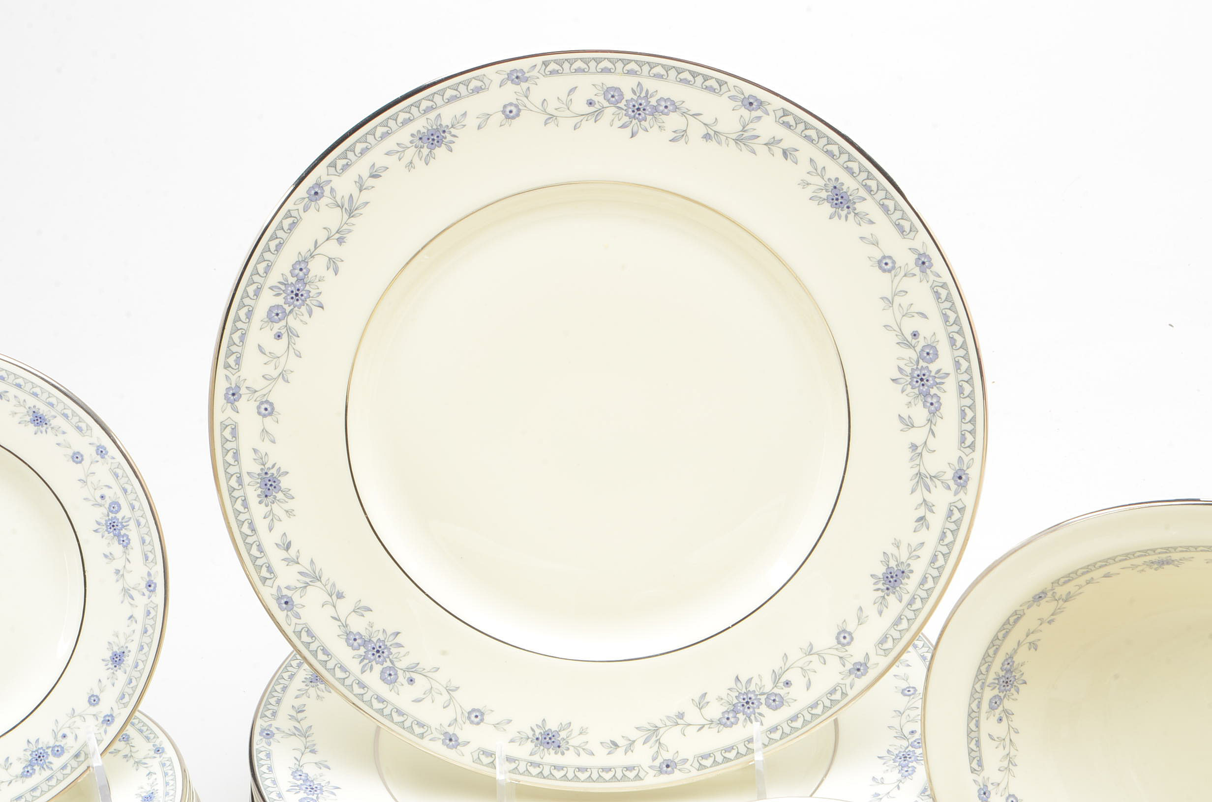 Minton "Bellemeade" Pattern Bone China Dinner Service