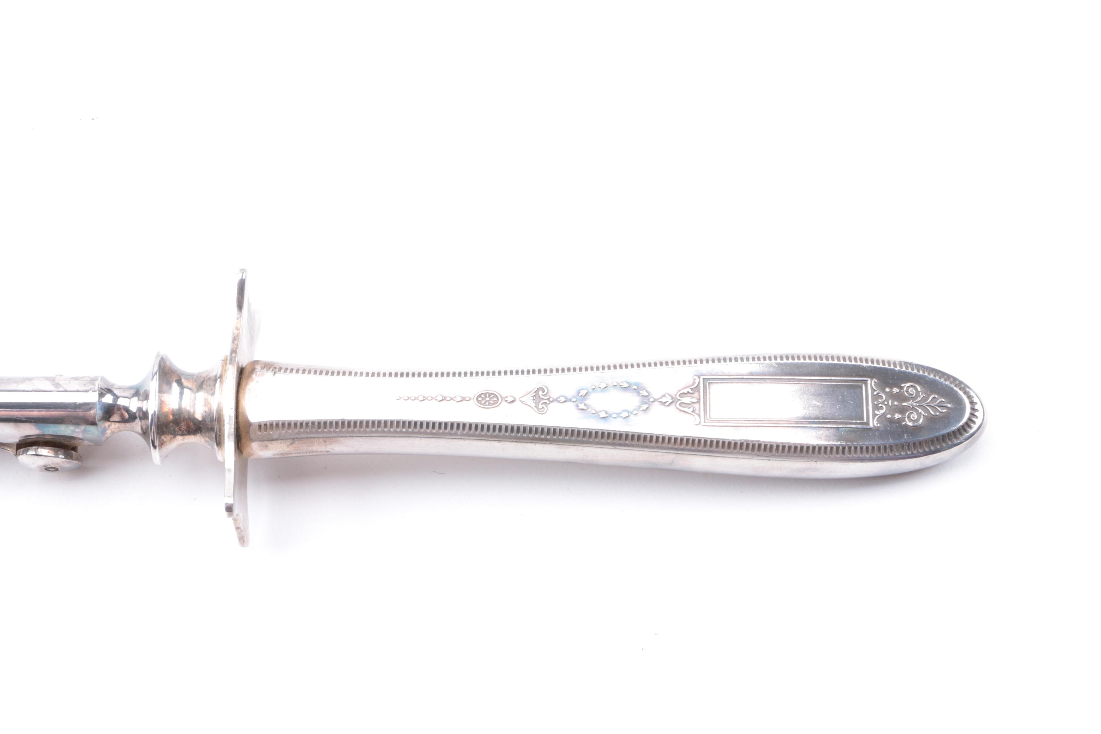 Oneida Community "Grosvenor" Silver Plate Carving Set