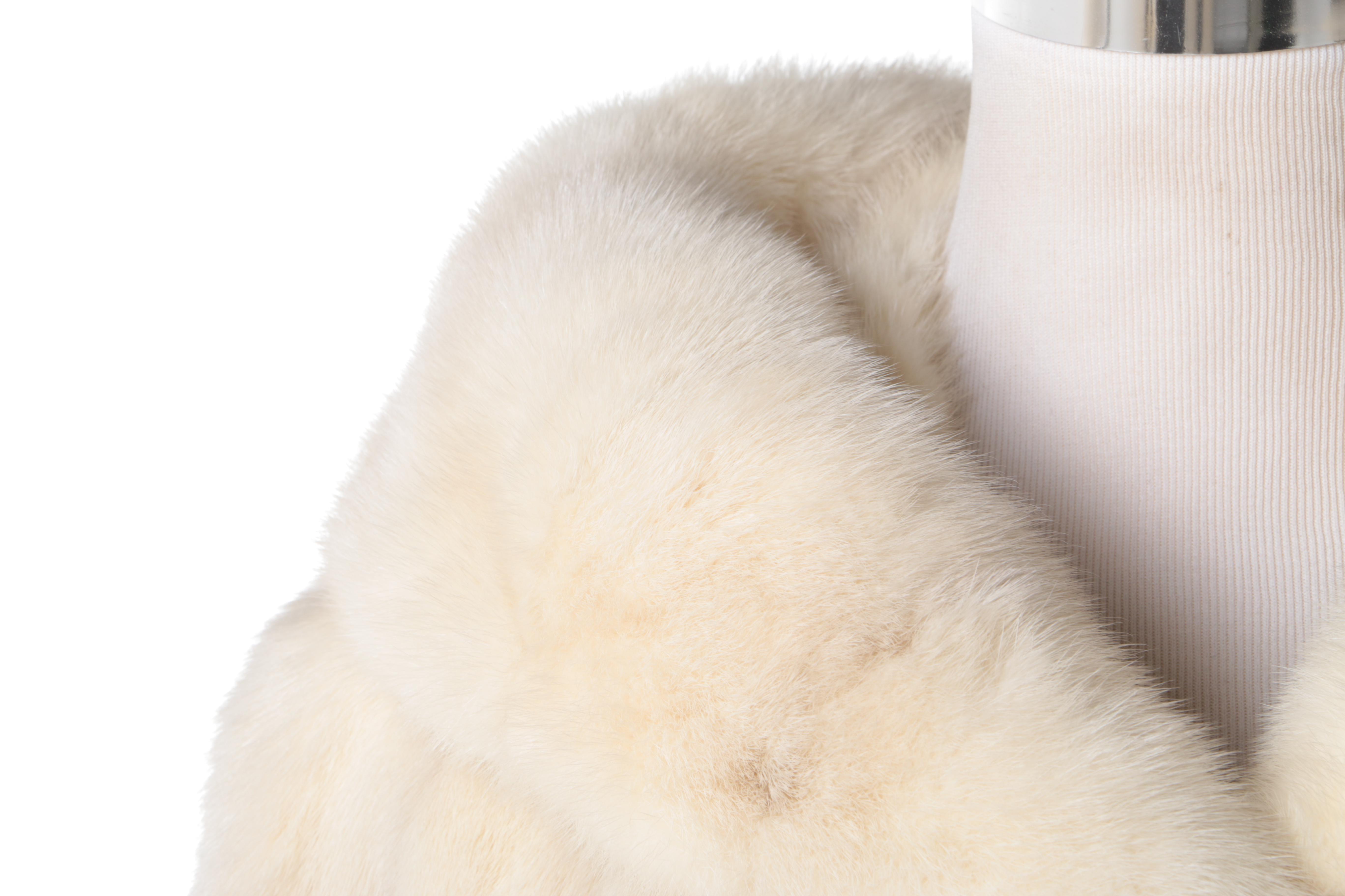 Women's Mid-Century Vintage Platinum Mink Swing Coat